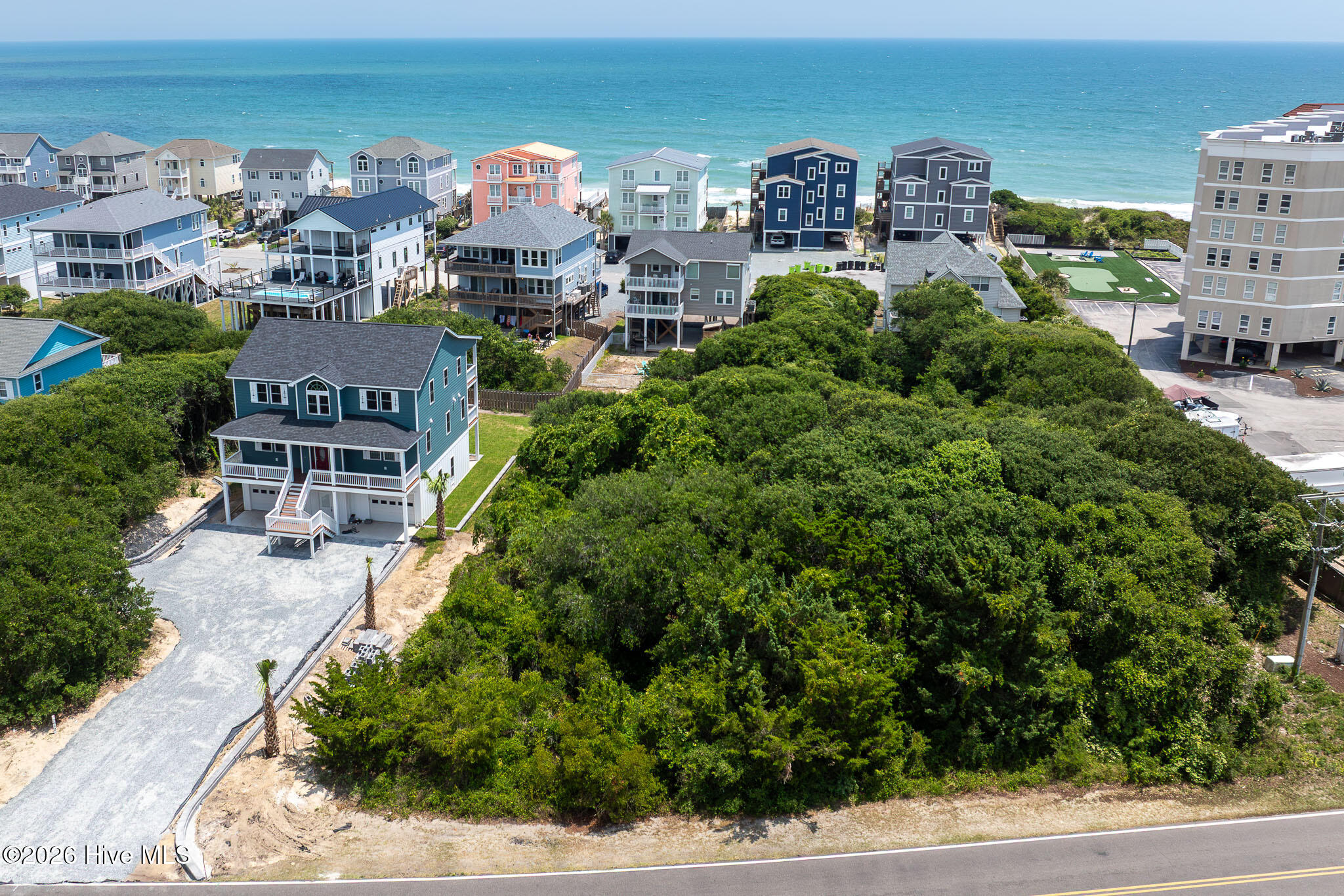 2050 New River Inlet Road Property Photo 5
