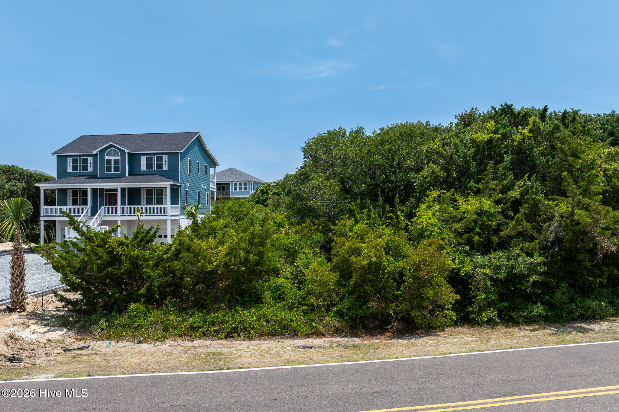 2050 New River Inlet Road Property Photo 8