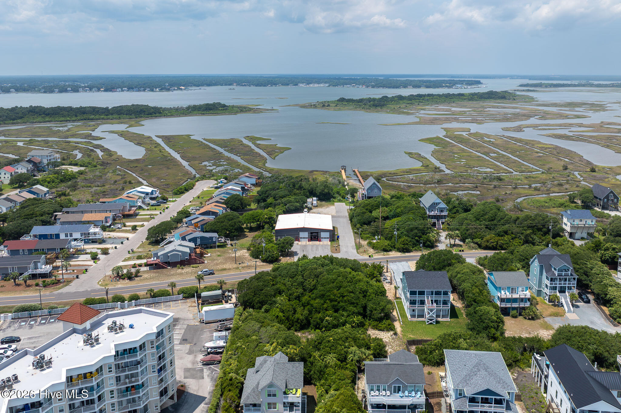2050 New River Inlet Road Property Photo 12