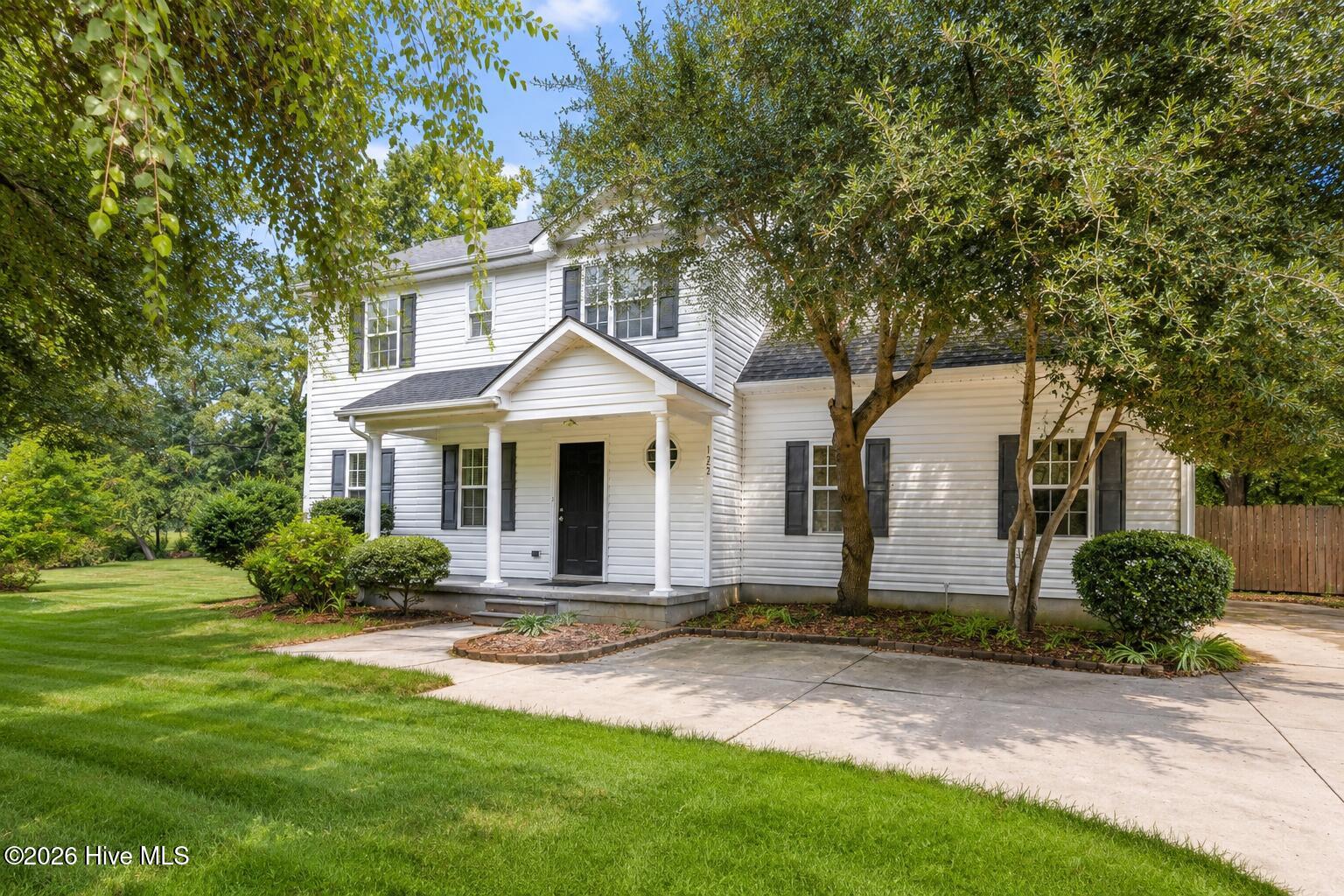 123 S Park Lane Property Photo 3