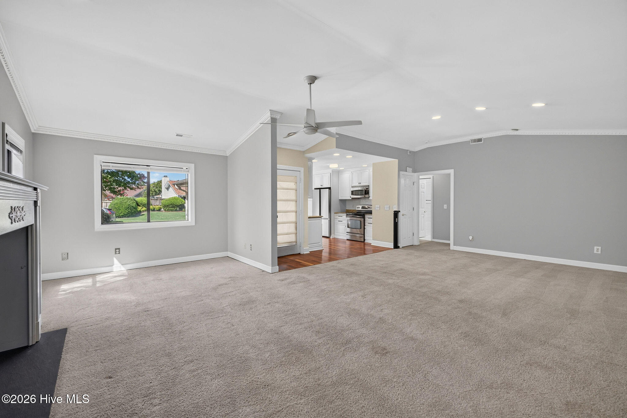 117 Vistamar Drive Property Photo 13