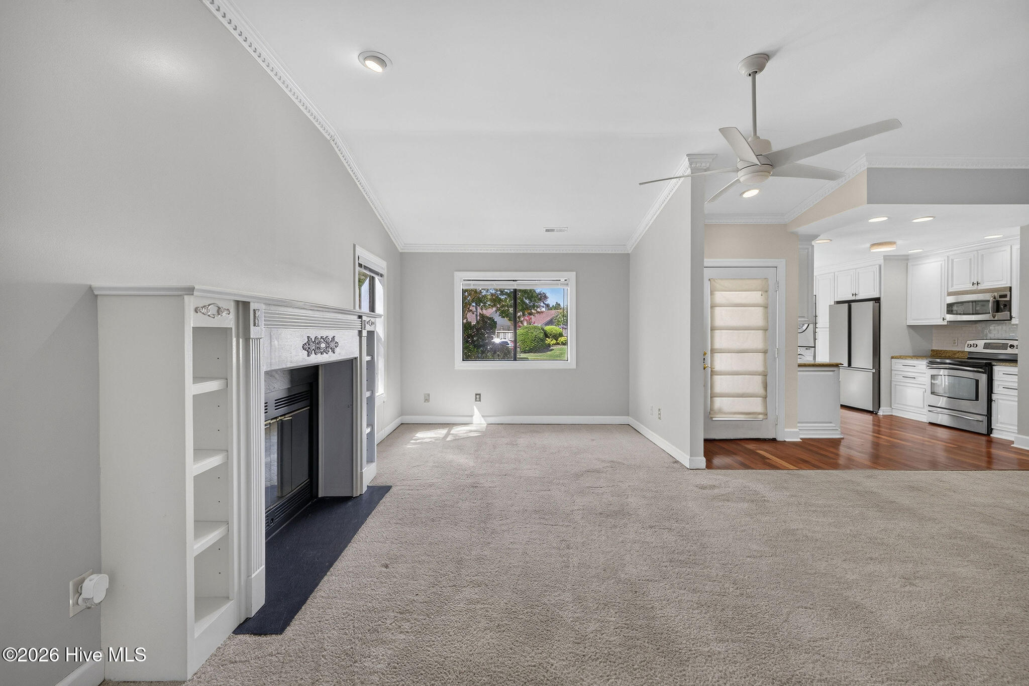 117 Vistamar Drive Property Photo 14