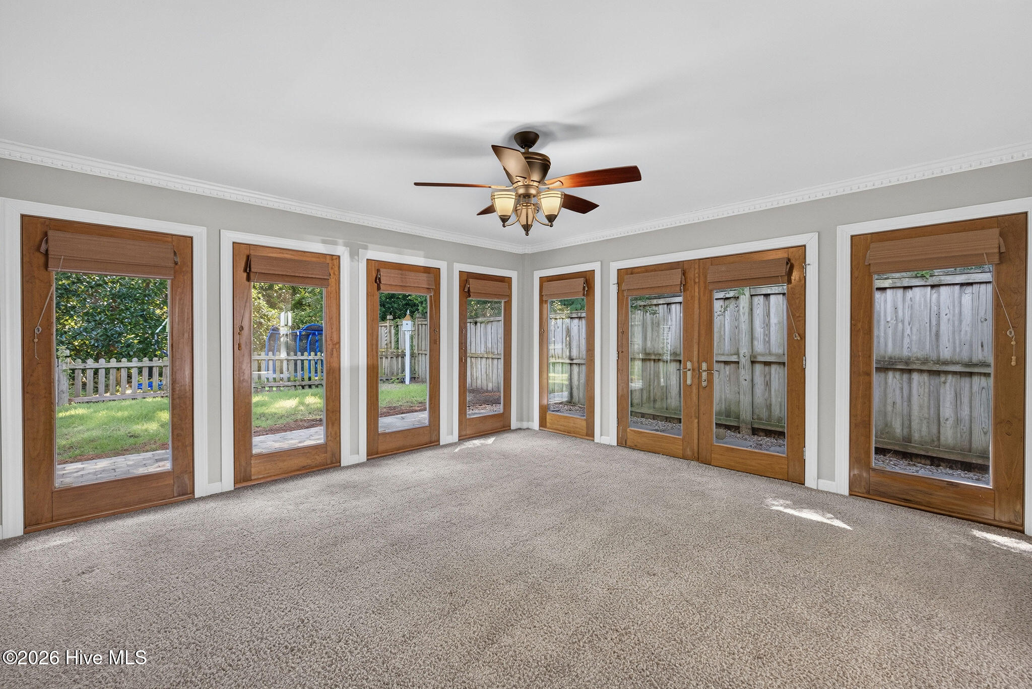 117 Vistamar Drive Property Photo 18