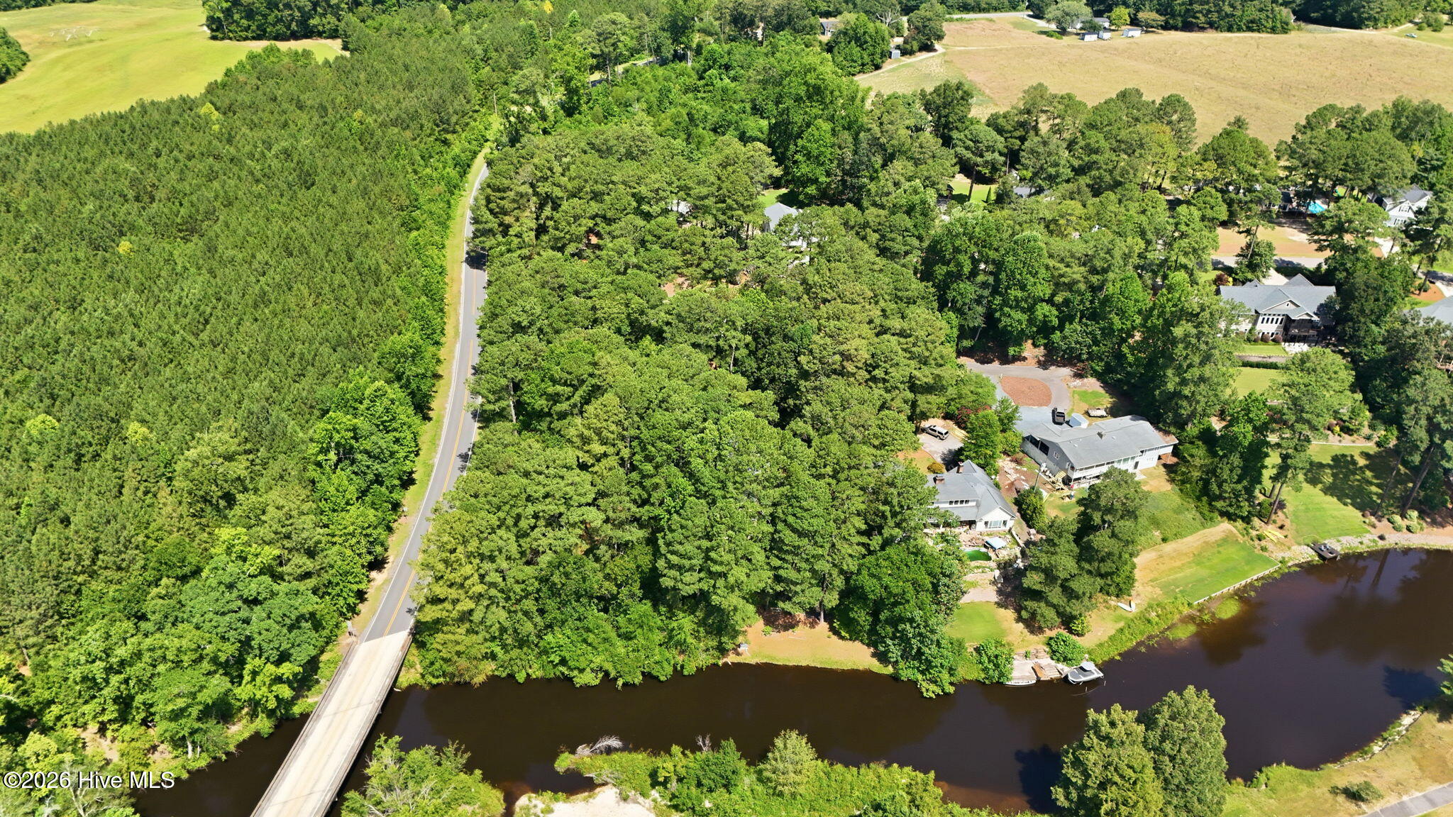 2 Little River Lane Property Photo 7