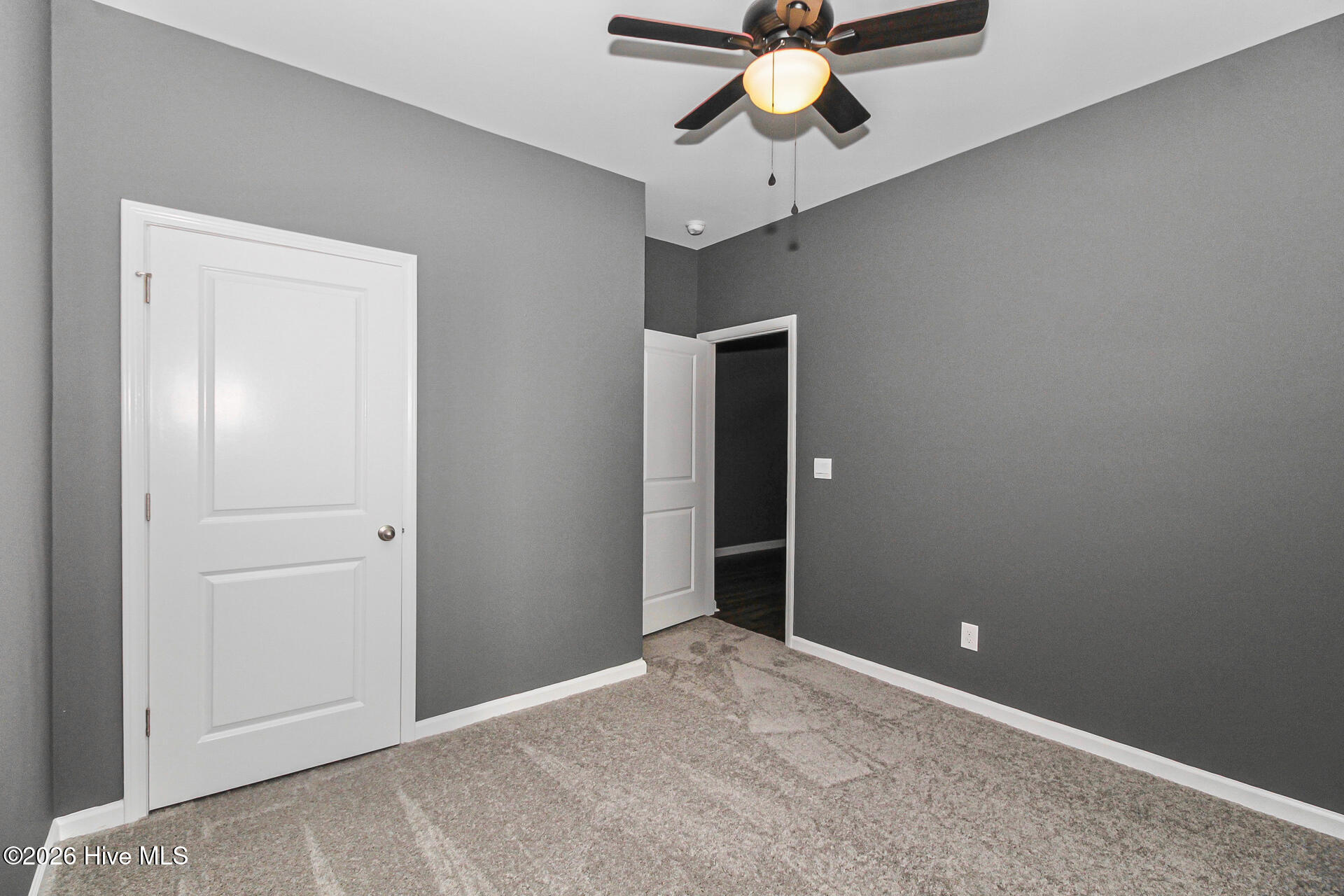 464 St Kitts Way Property Photo 9