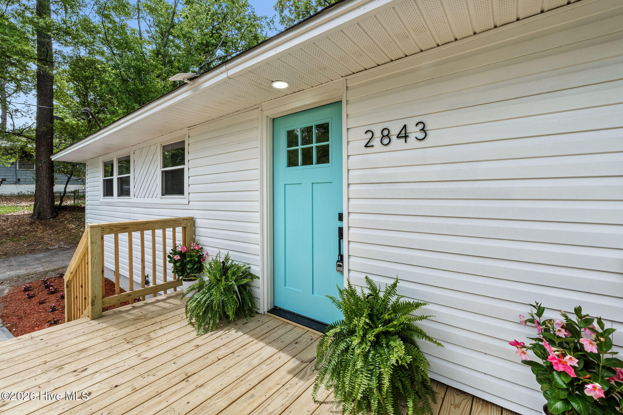 2843 Cornelia Road Property Photo 1