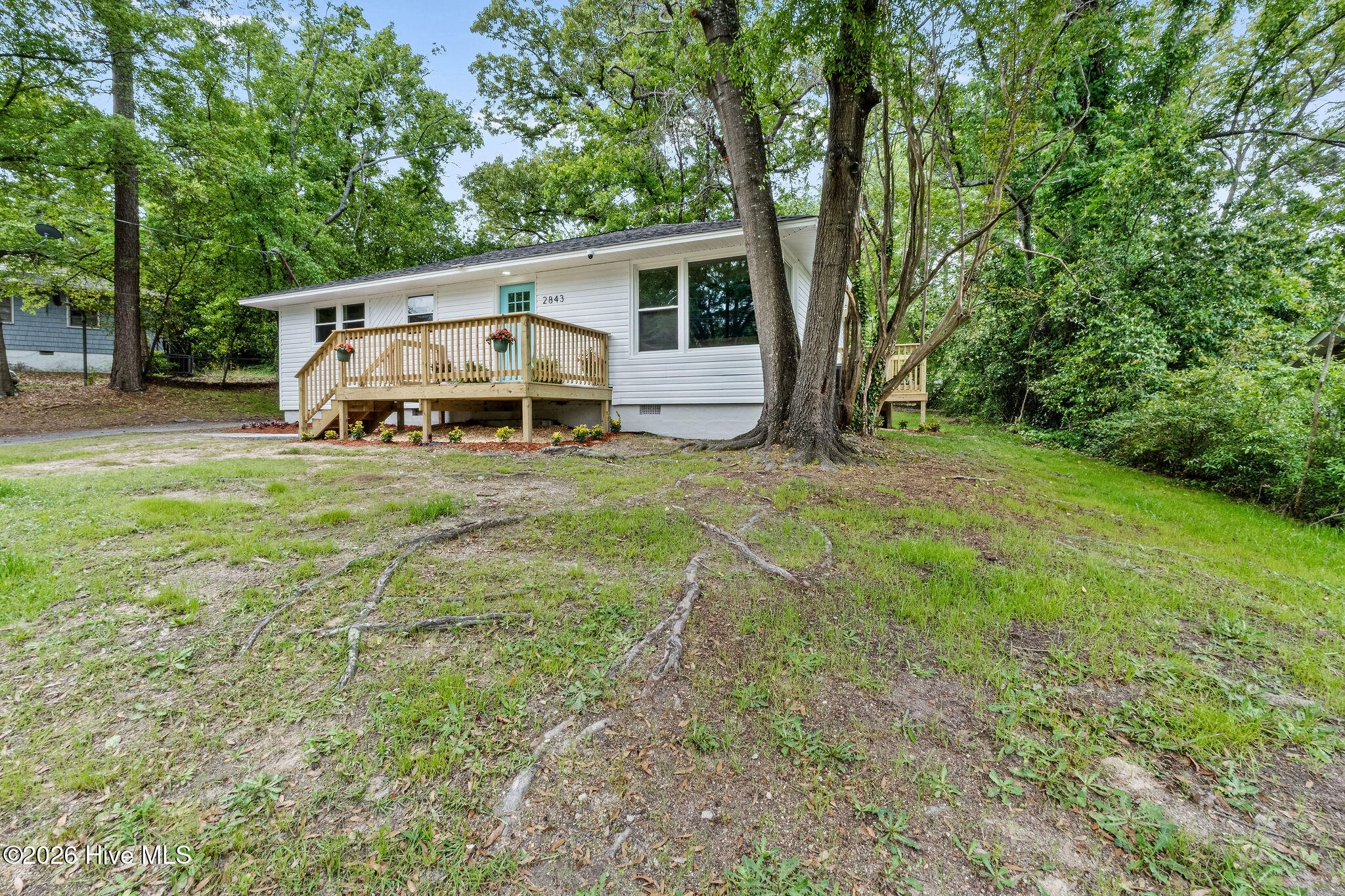 2843 Cornelia Road Property Photo 3