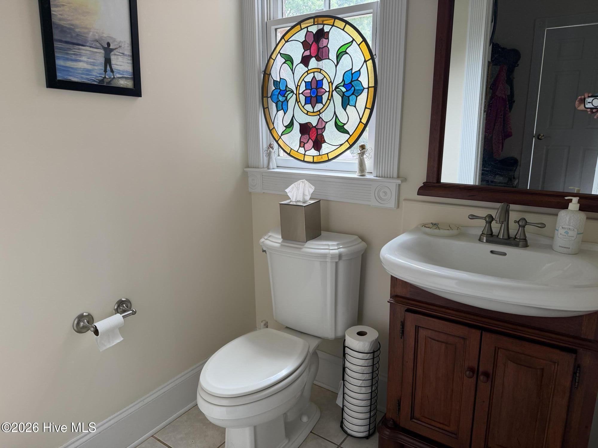408 Bay Point Drive Property Photo 18