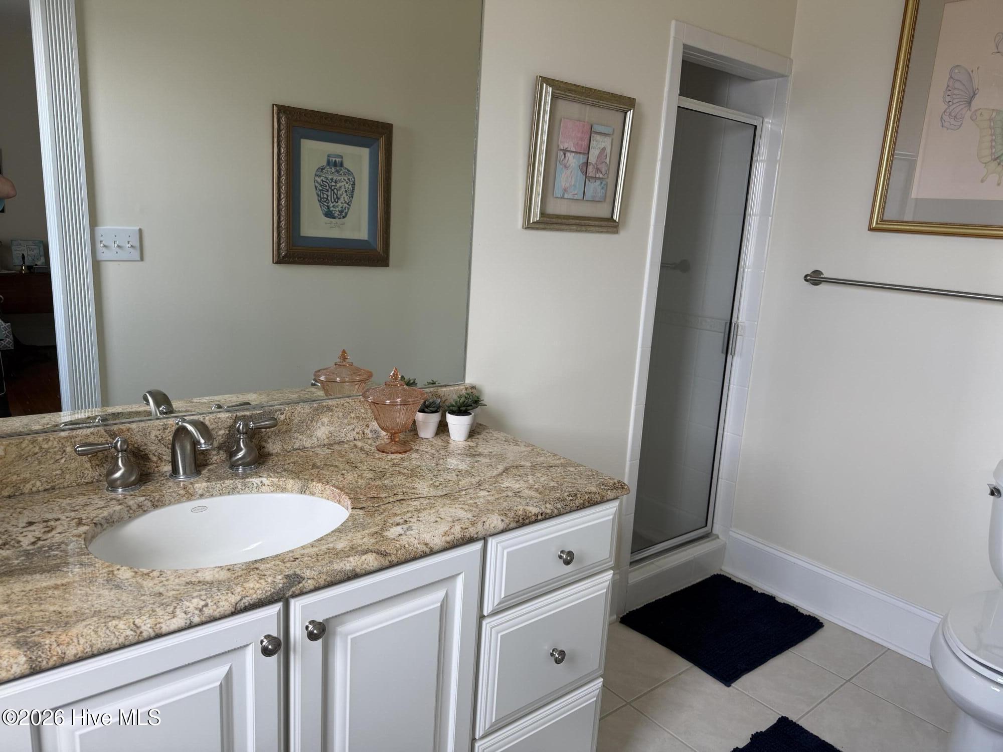 408 Bay Point Drive Property Photo 24