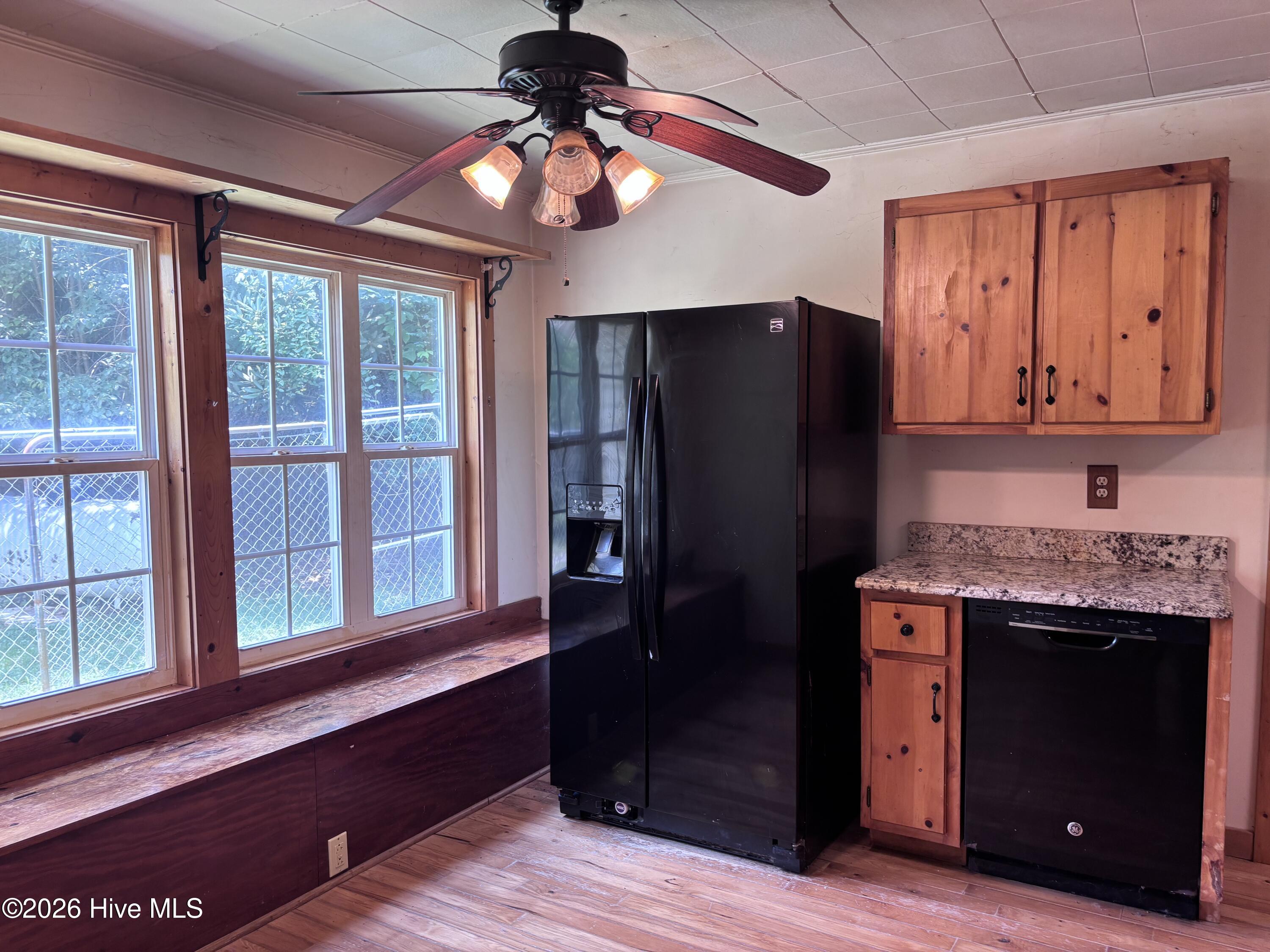 133 Tj Lane Property Photo 6