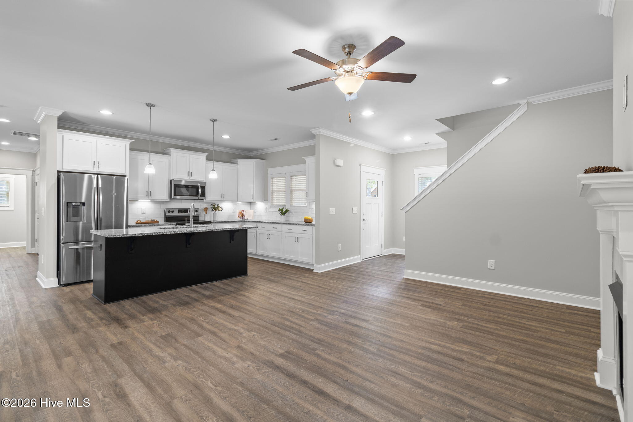 829 Blue Bird Drive Property Photo 10