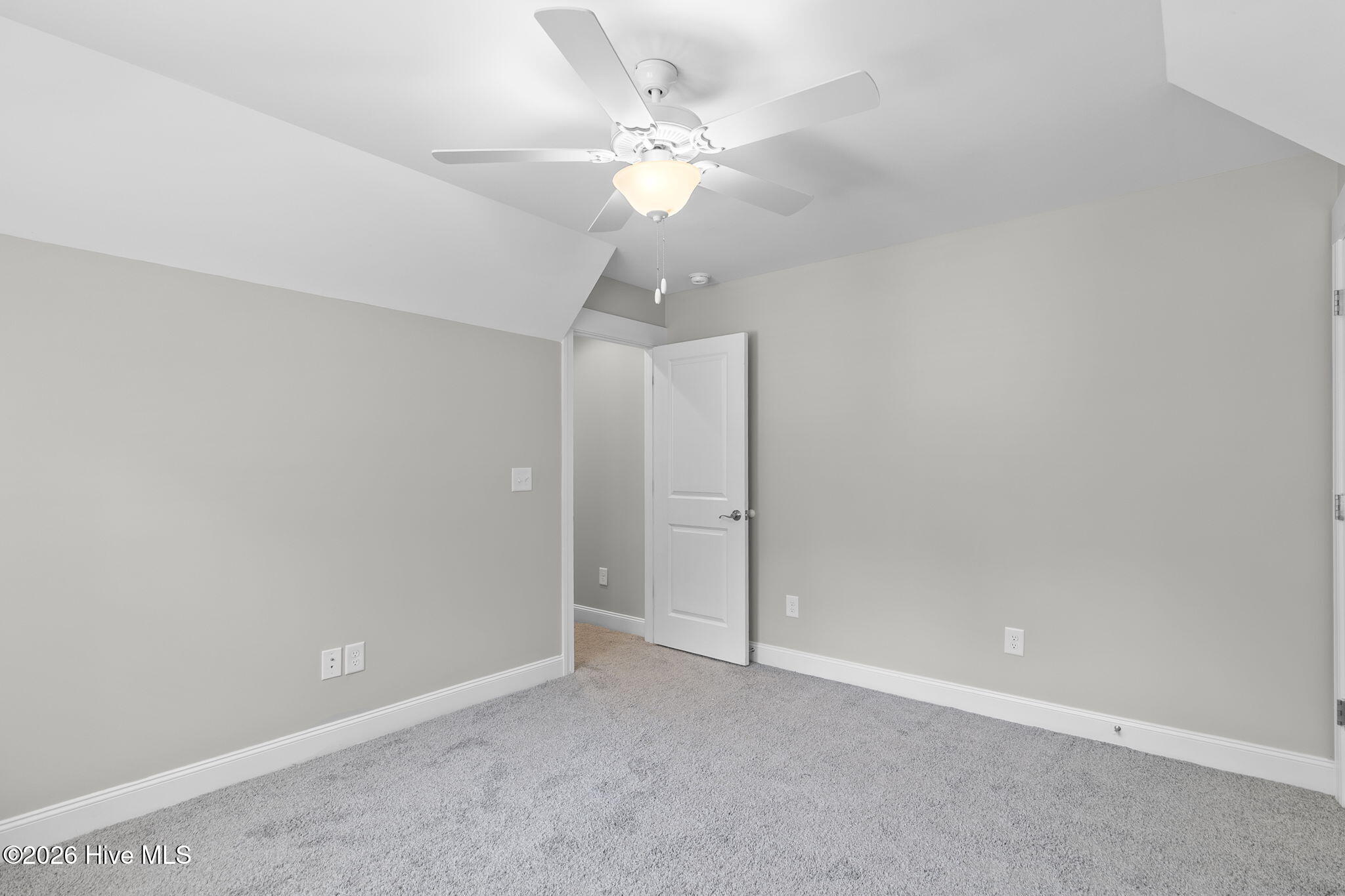 829 Blue Bird Drive Property Photo 37