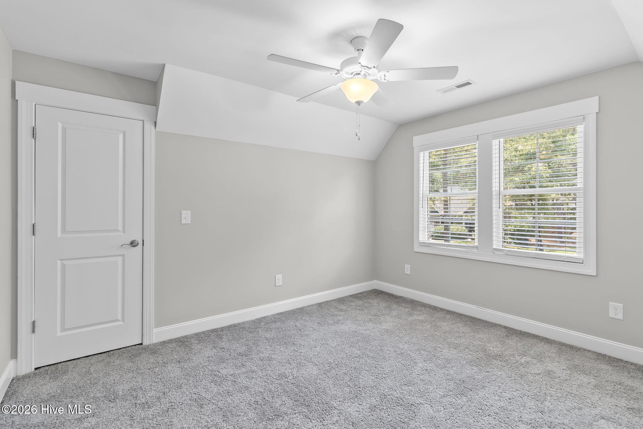 829 Blue Bird Drive Property Photo 38