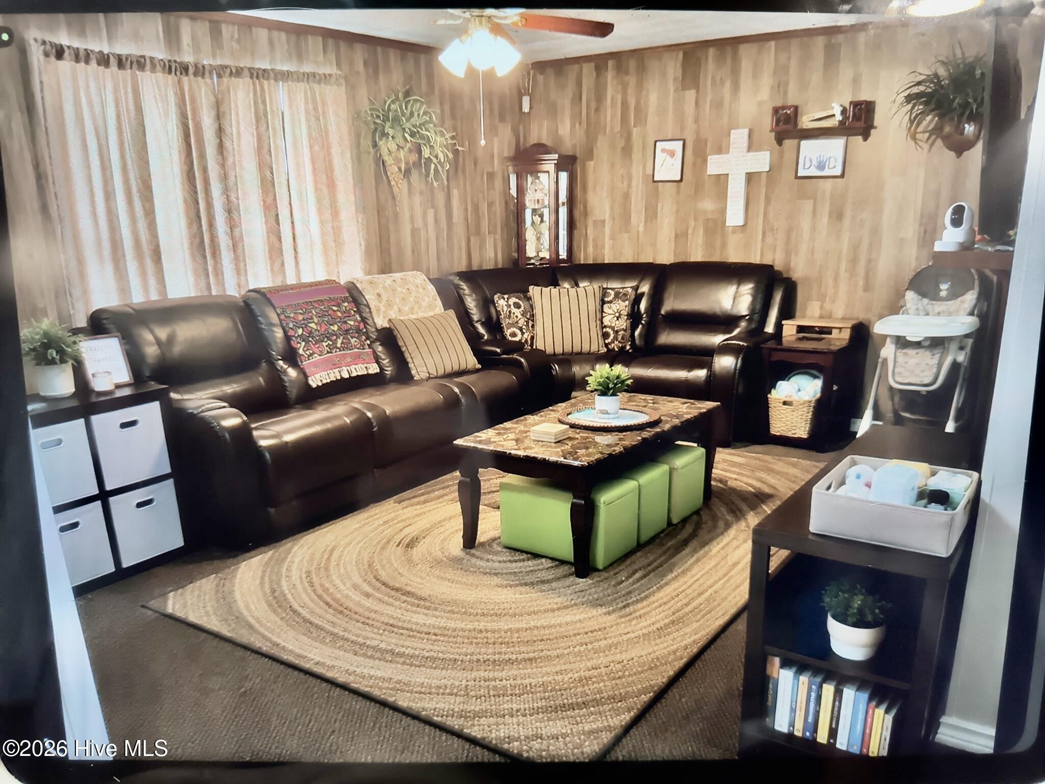 273 Wall Street Property Photo 6