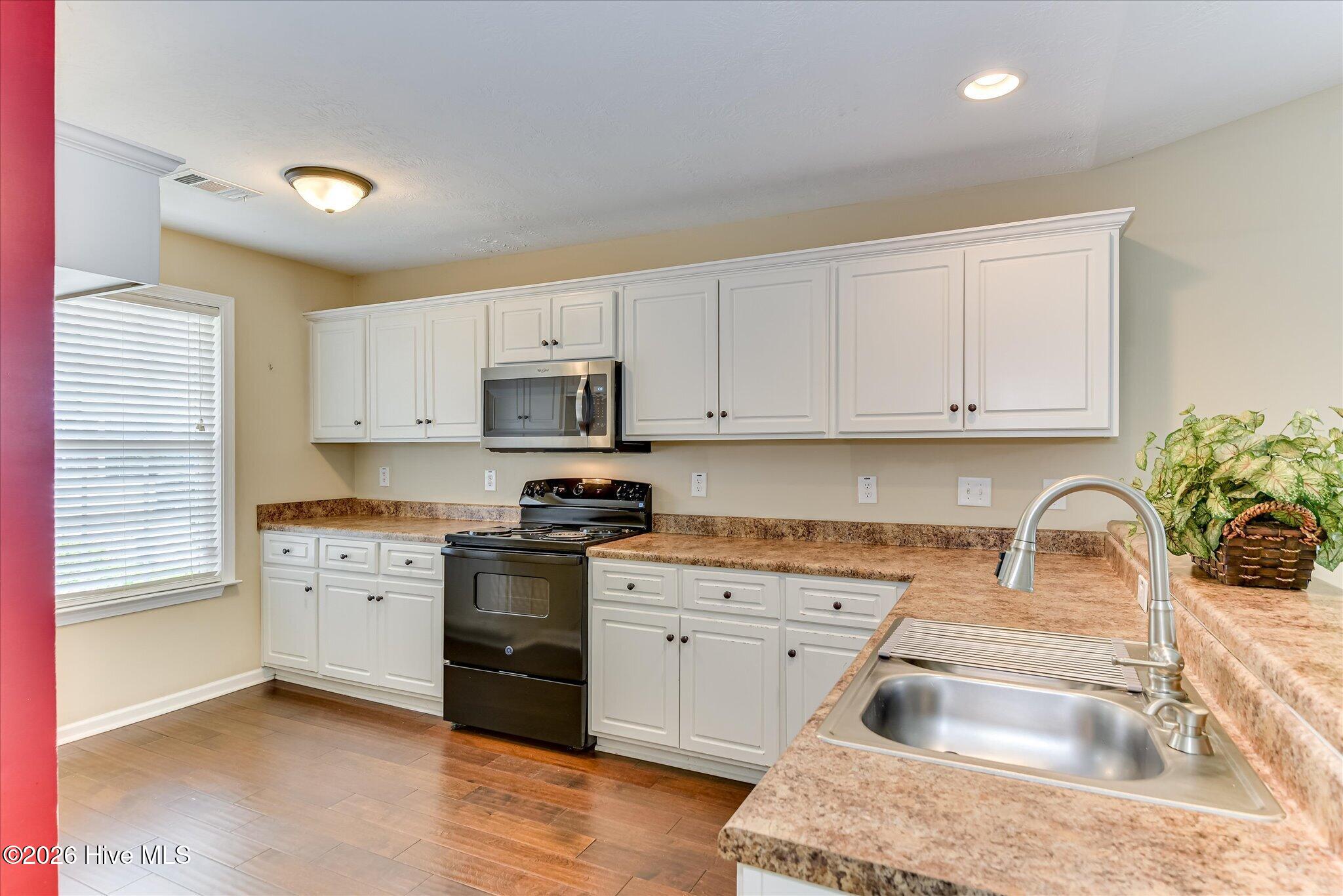 119 Satomi Way Property Photo 13