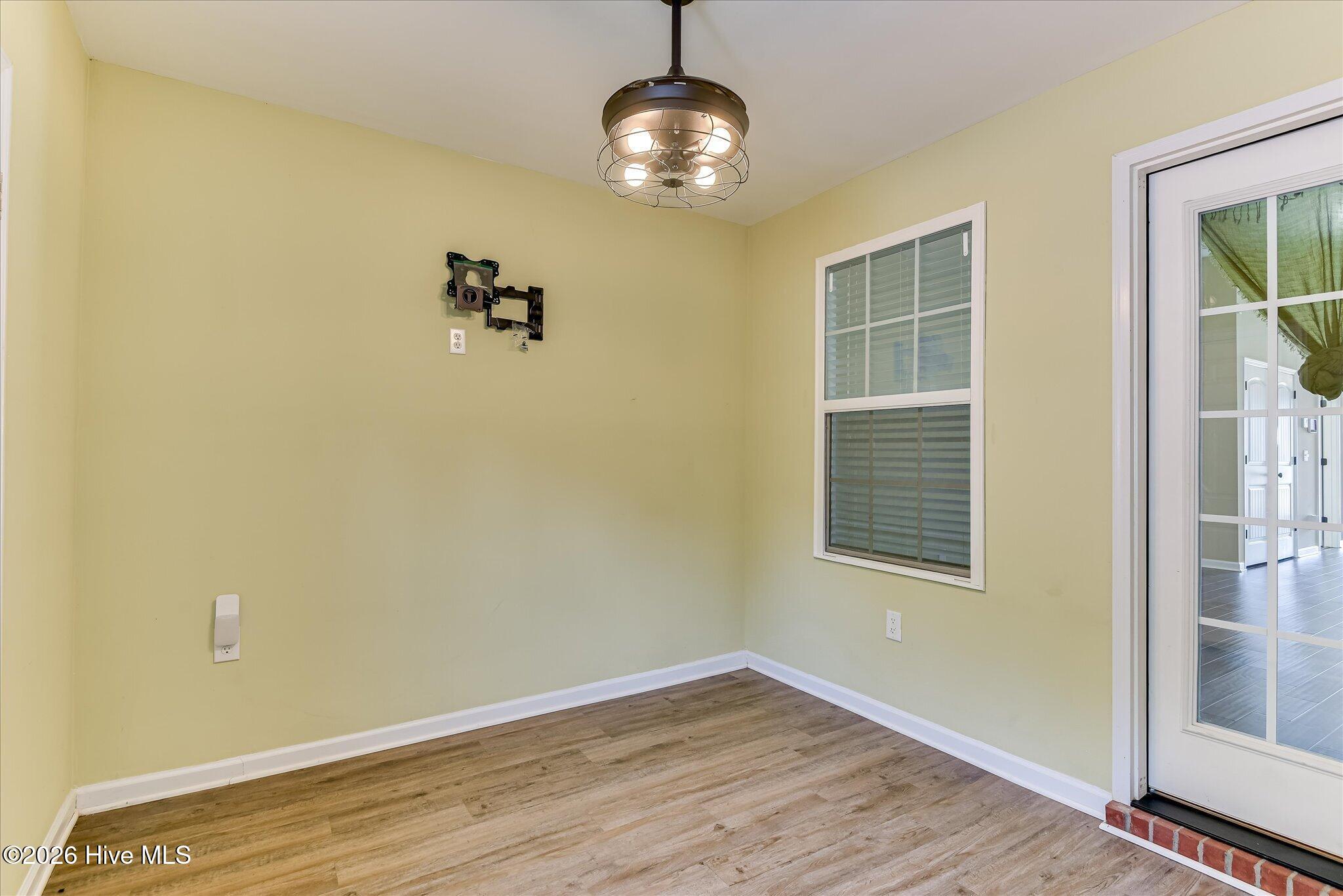 119 Satomi Way Property Photo 33