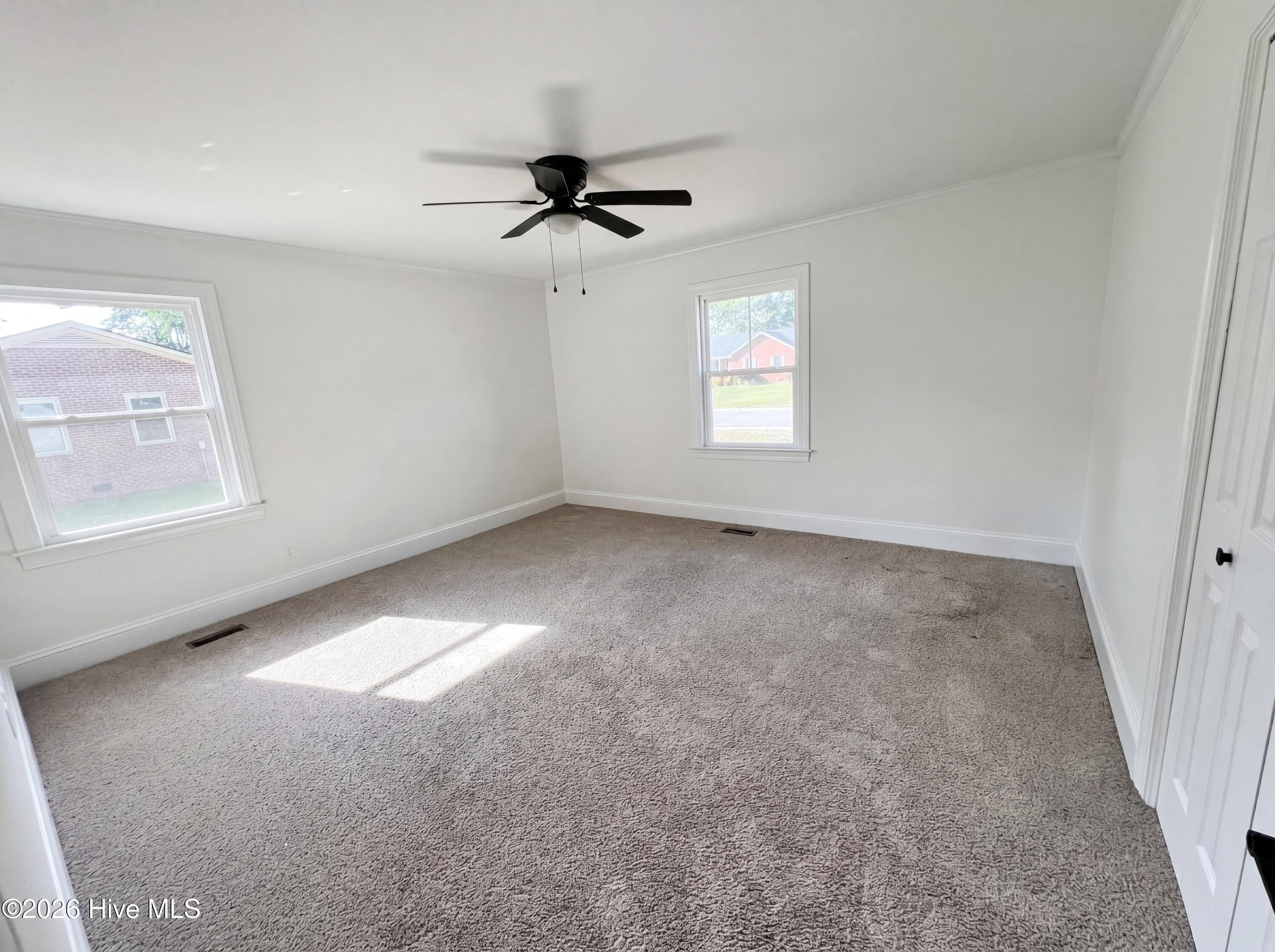 513 Greenfield Boulevard Property Photo 18