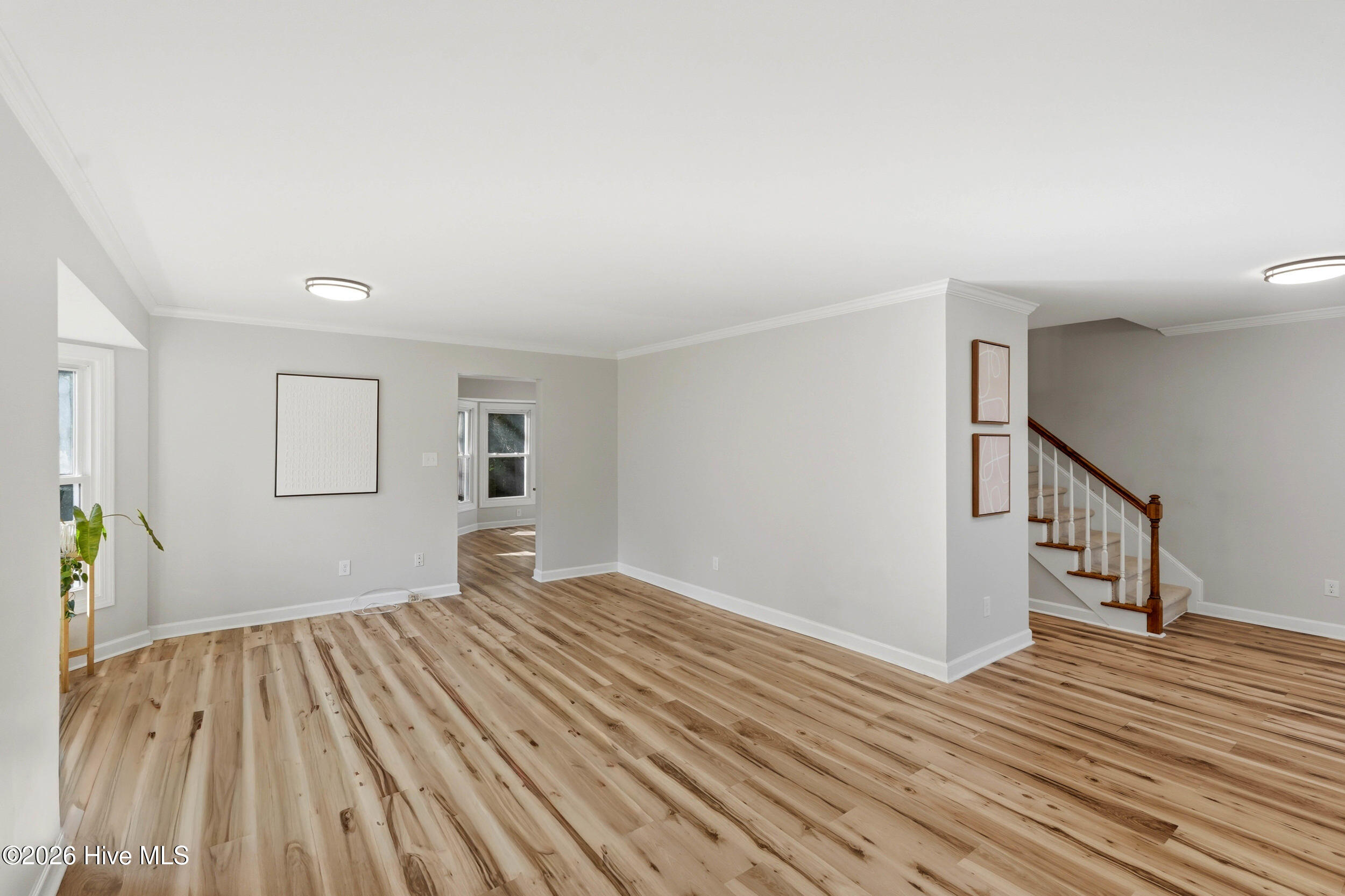 908 Eton Drive Property Photo 10
