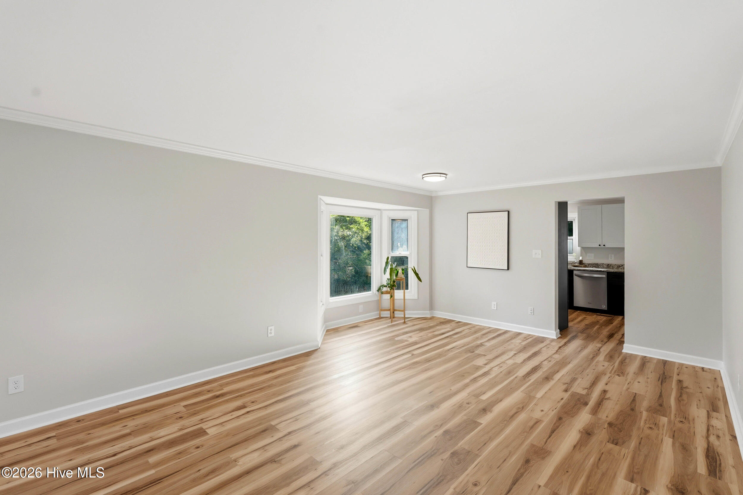 908 Eton Drive Property Photo 11