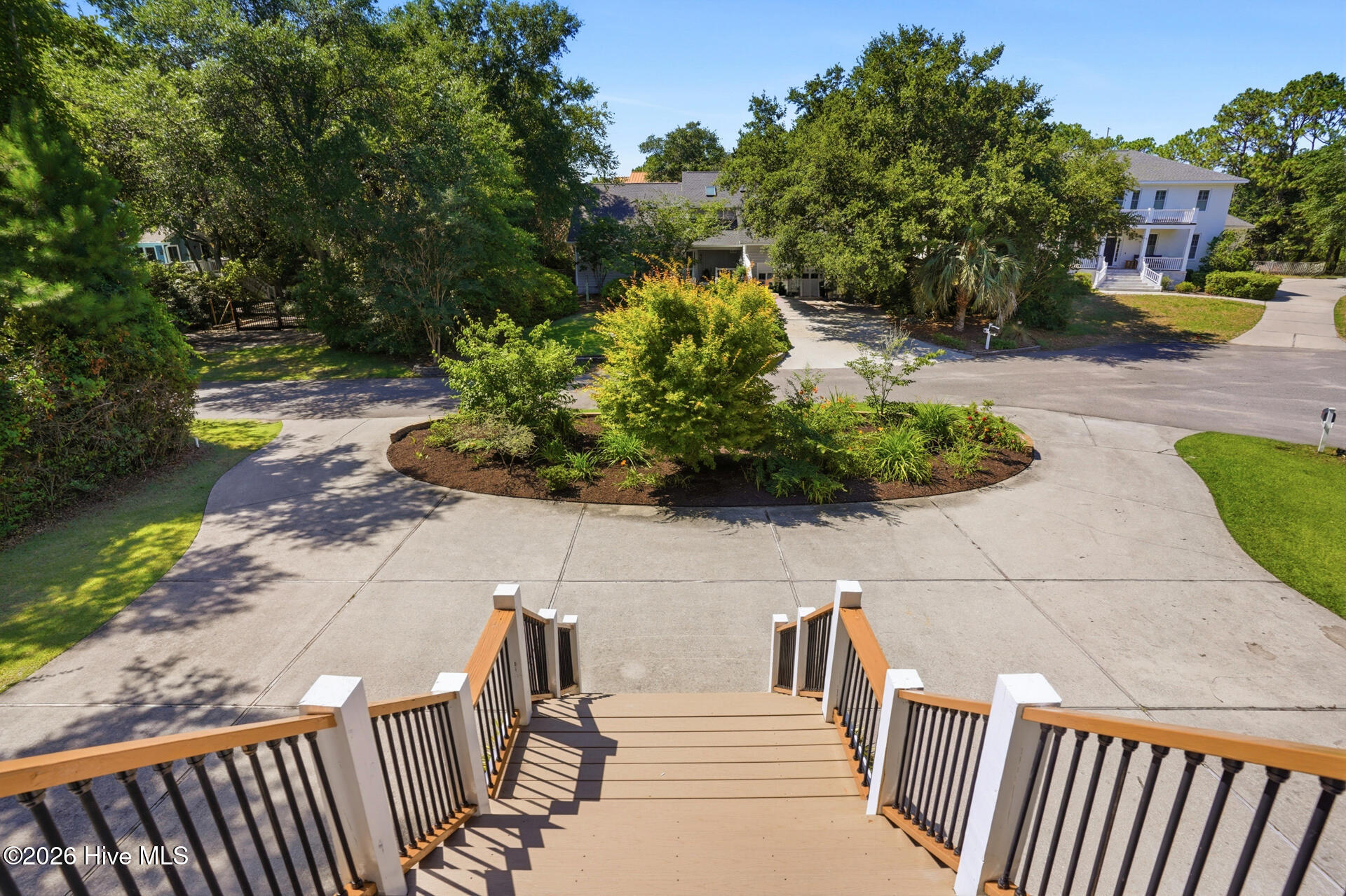 107 River Court Property Photo 7