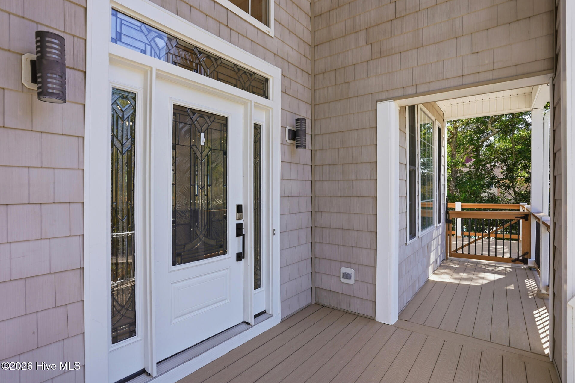 107 River Court Property Photo 9