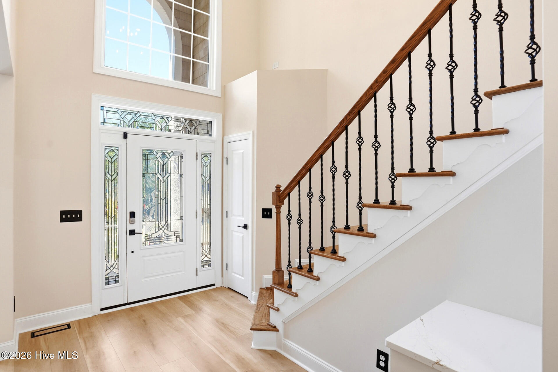 107 River Court Property Photo 10