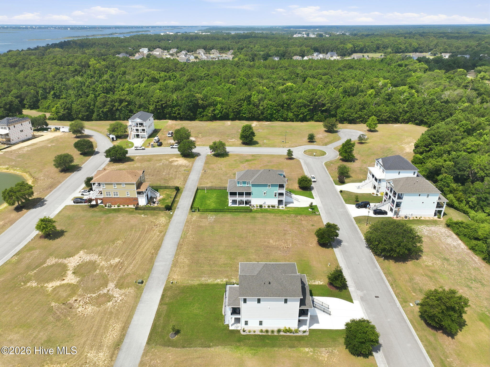 211 210 Colleton Square Property Photo 7