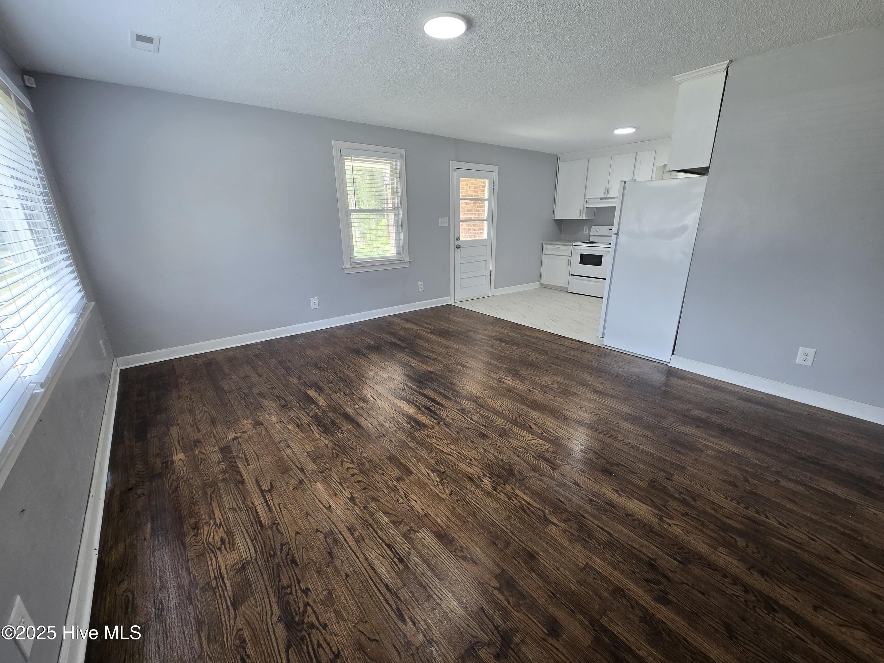 5968 Acorn Road Property Photo 3