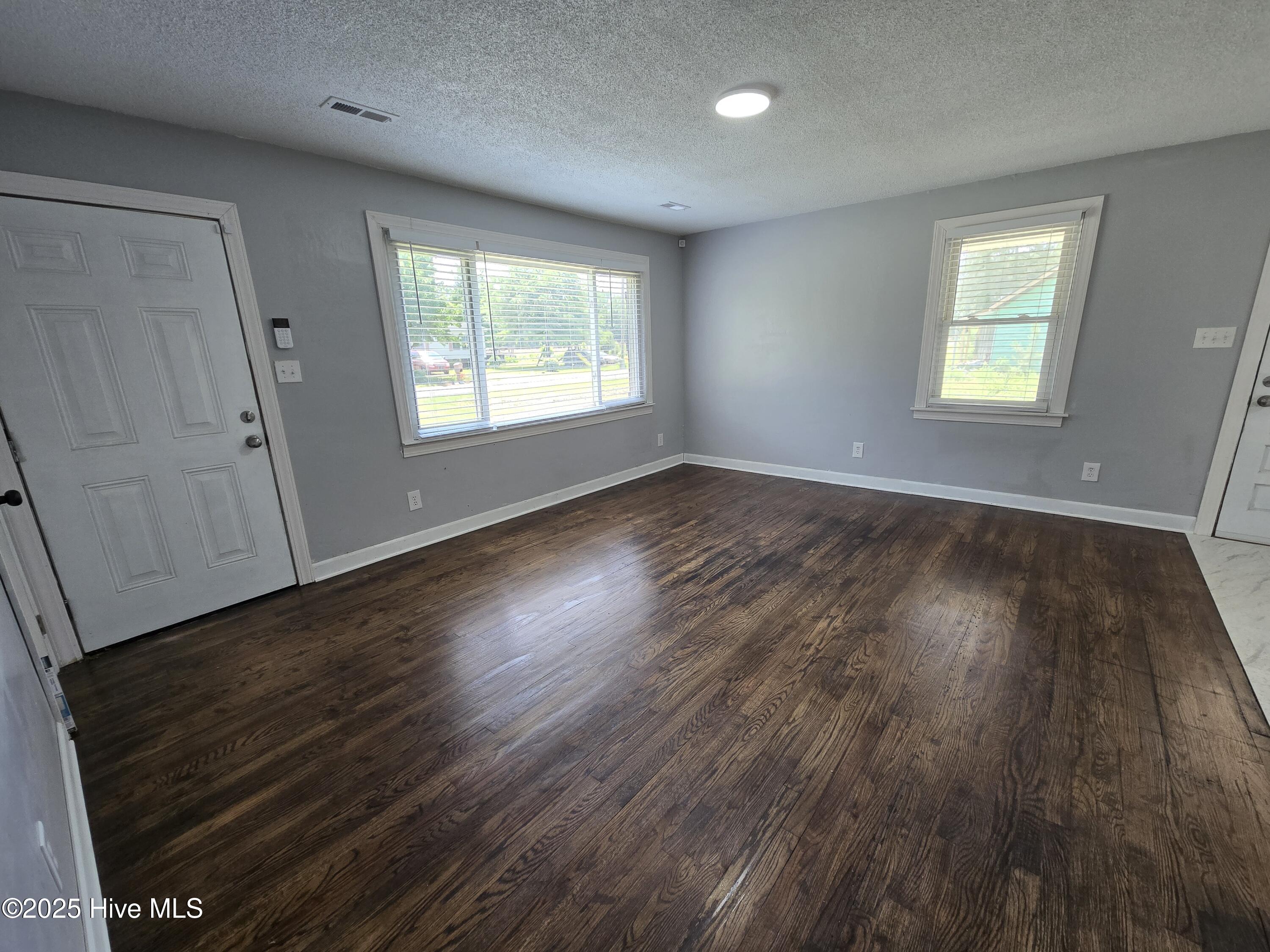 5968 Acorn Road Property Photo 4