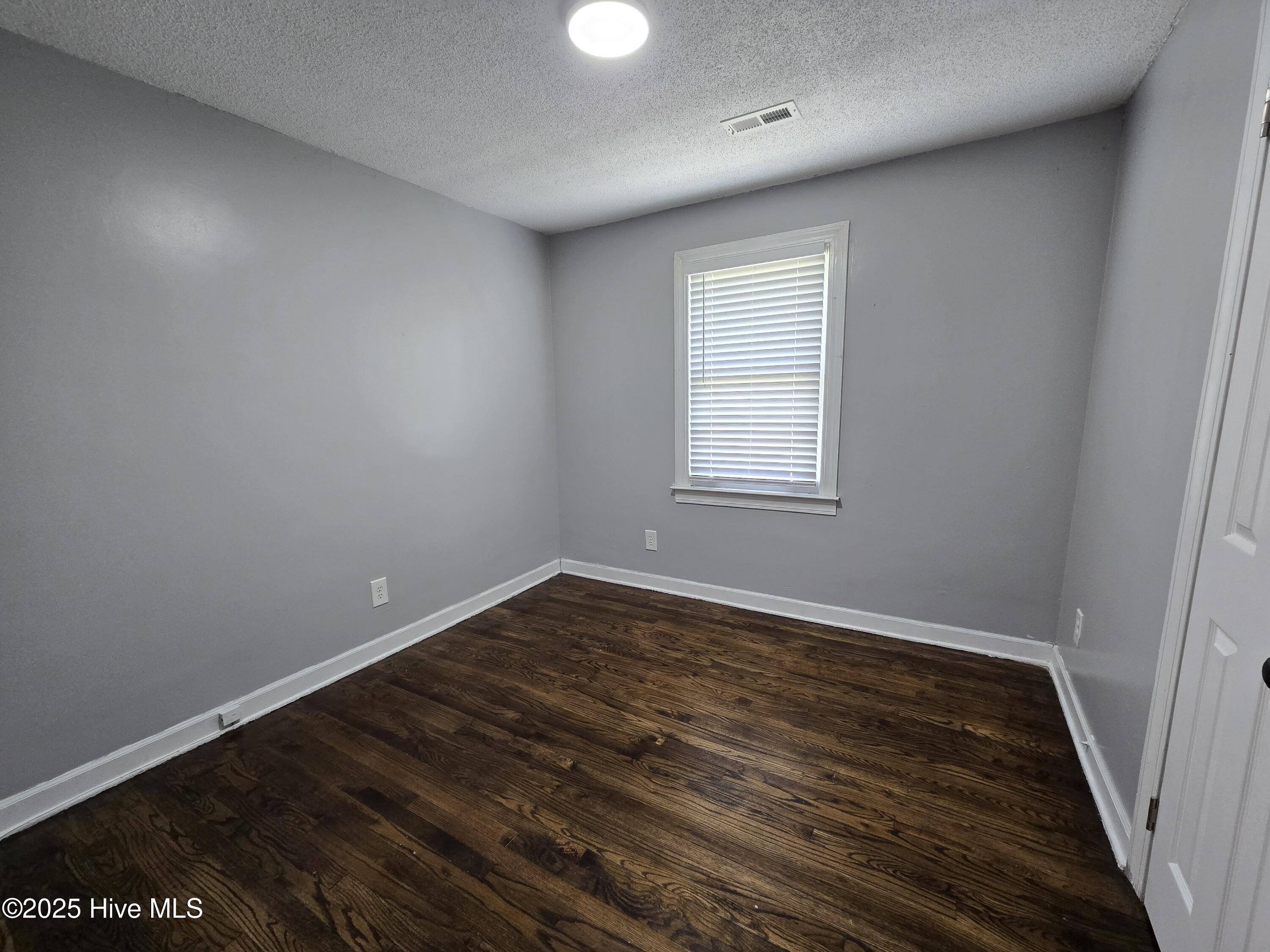 5968 Acorn Road Property Photo 7