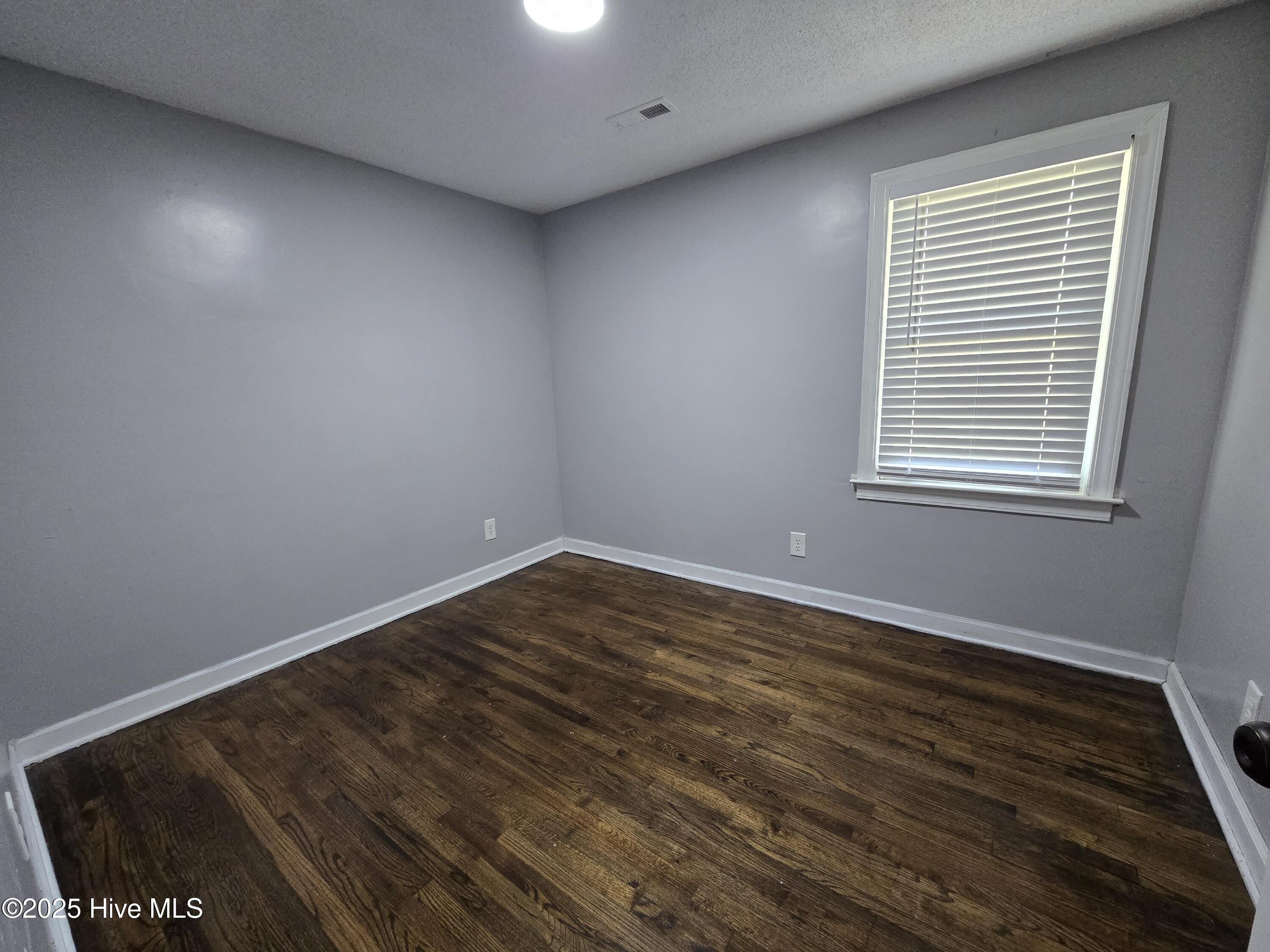 5968 Acorn Road Property Photo 8