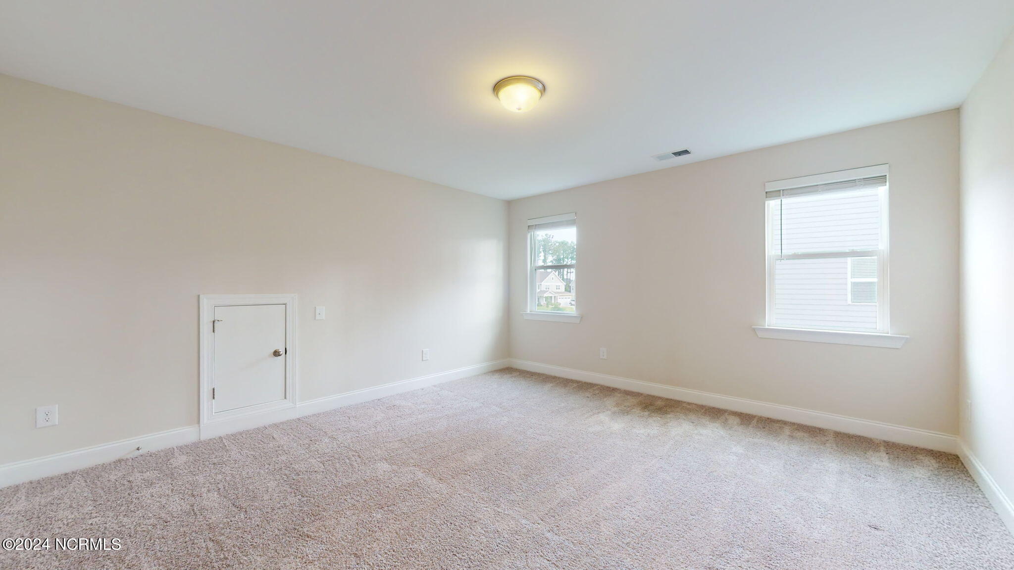 507 W Red Head Circle Property Photo 10