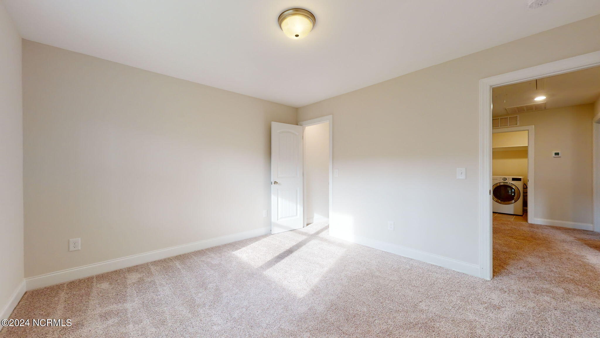 507 W Red Head Circle Property Photo 11