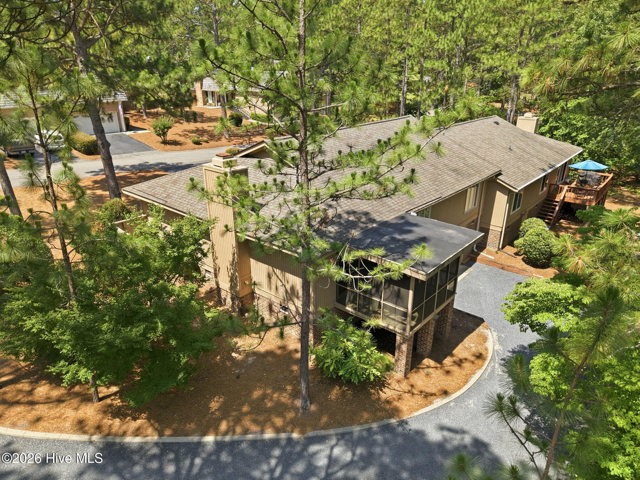 253 Tall Trees Drive Property Photo 5