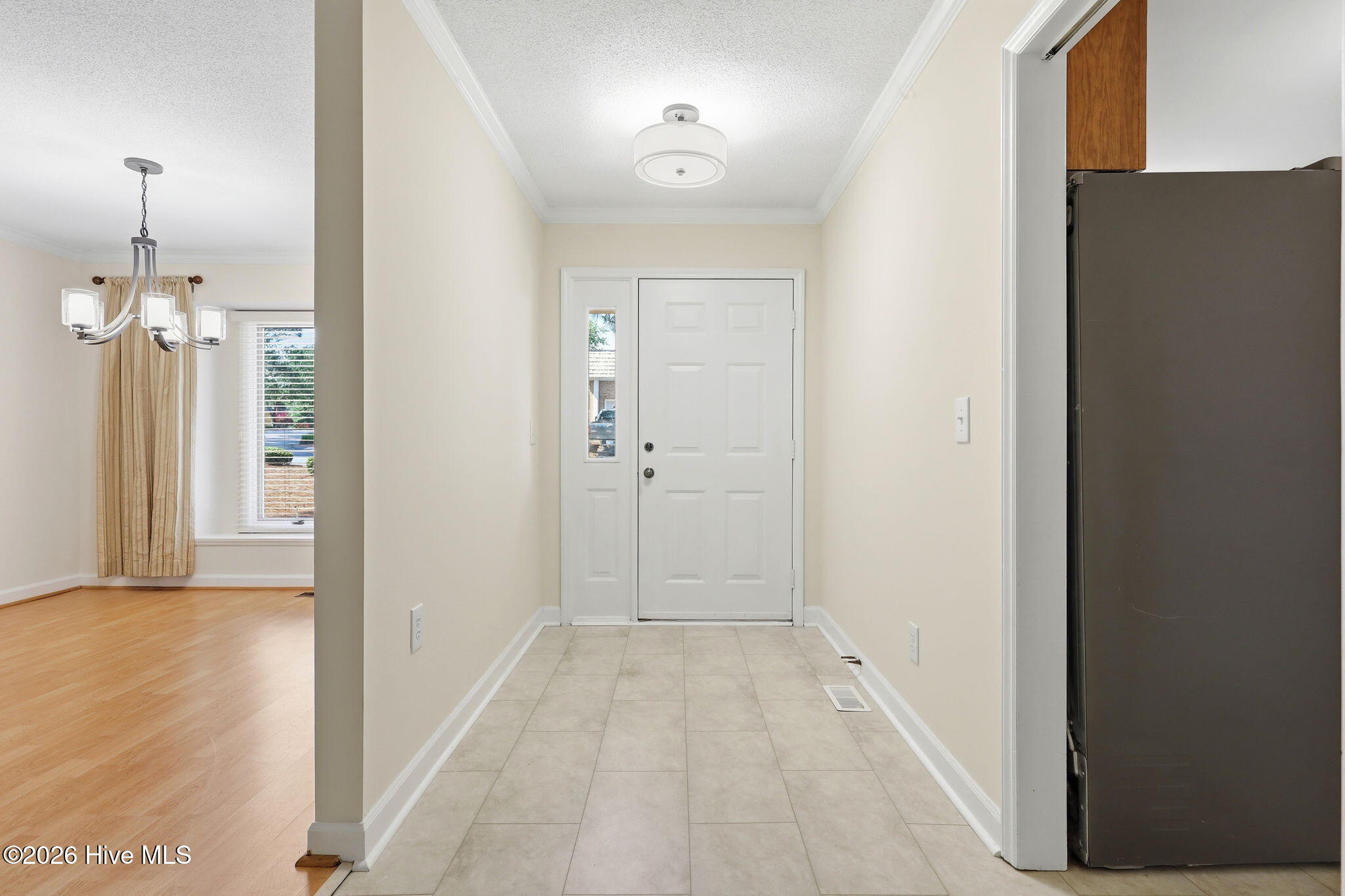 253 Tall Trees Drive Property Photo 12