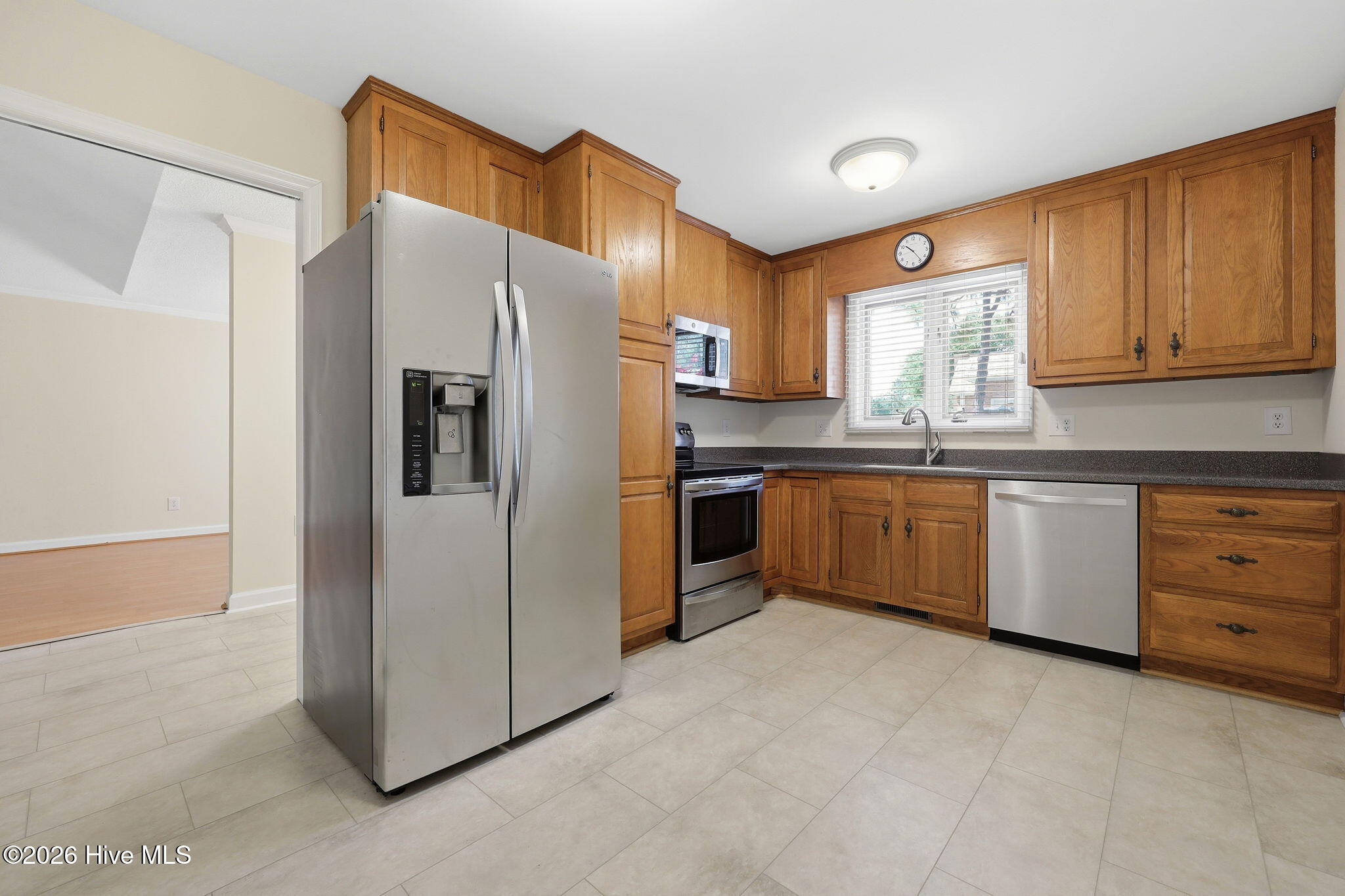 253 Tall Trees Drive Property Photo 17