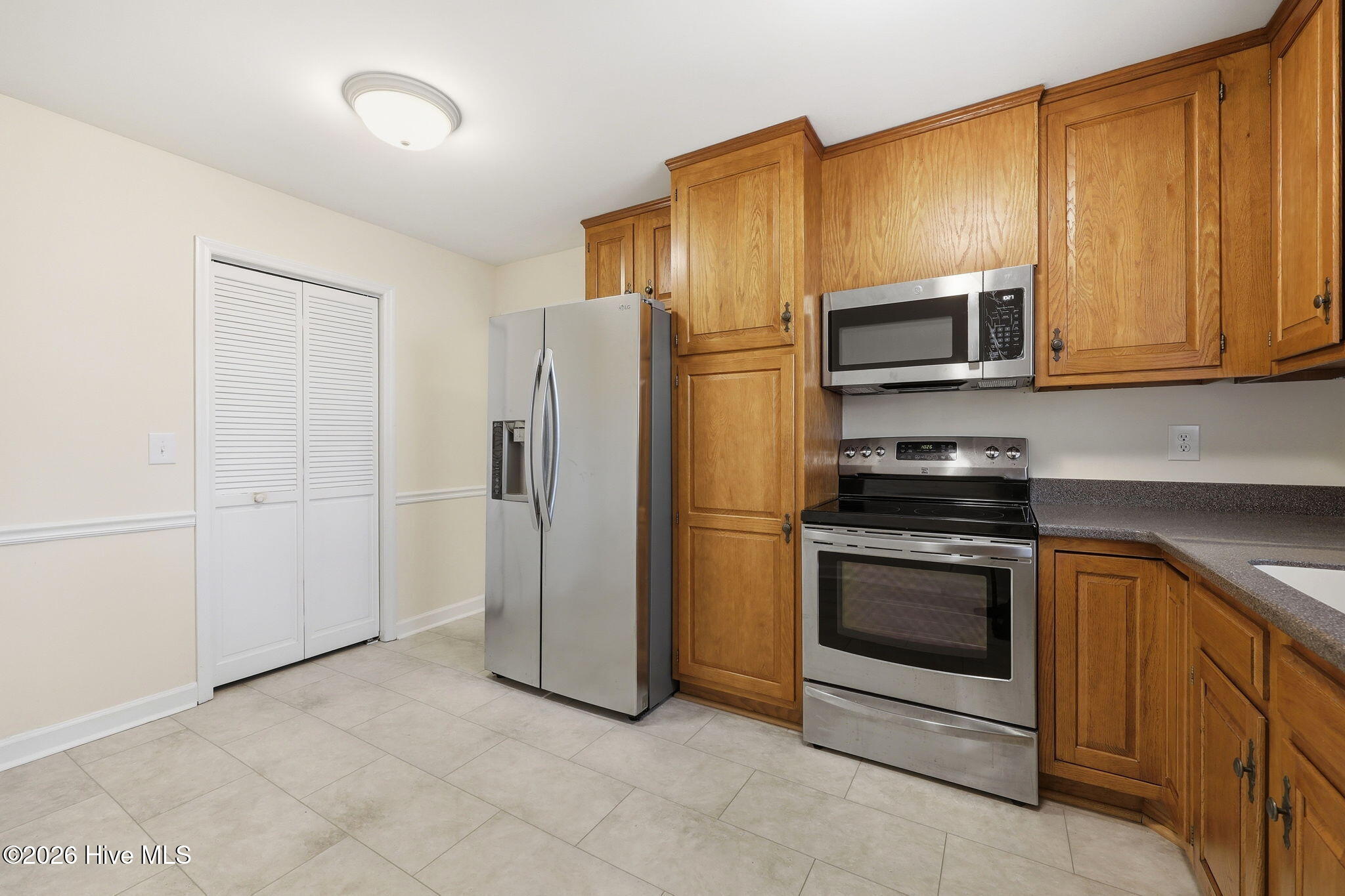 253 Tall Trees Drive Property Photo 19
