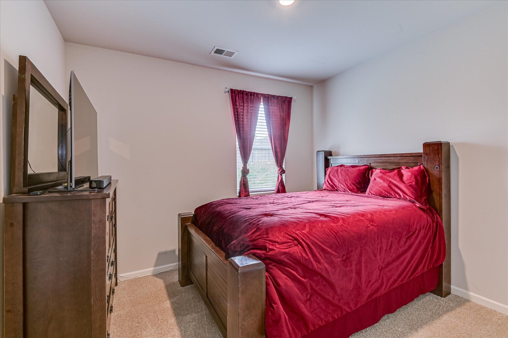 3052 Pepperhill Drive Property Photo 18