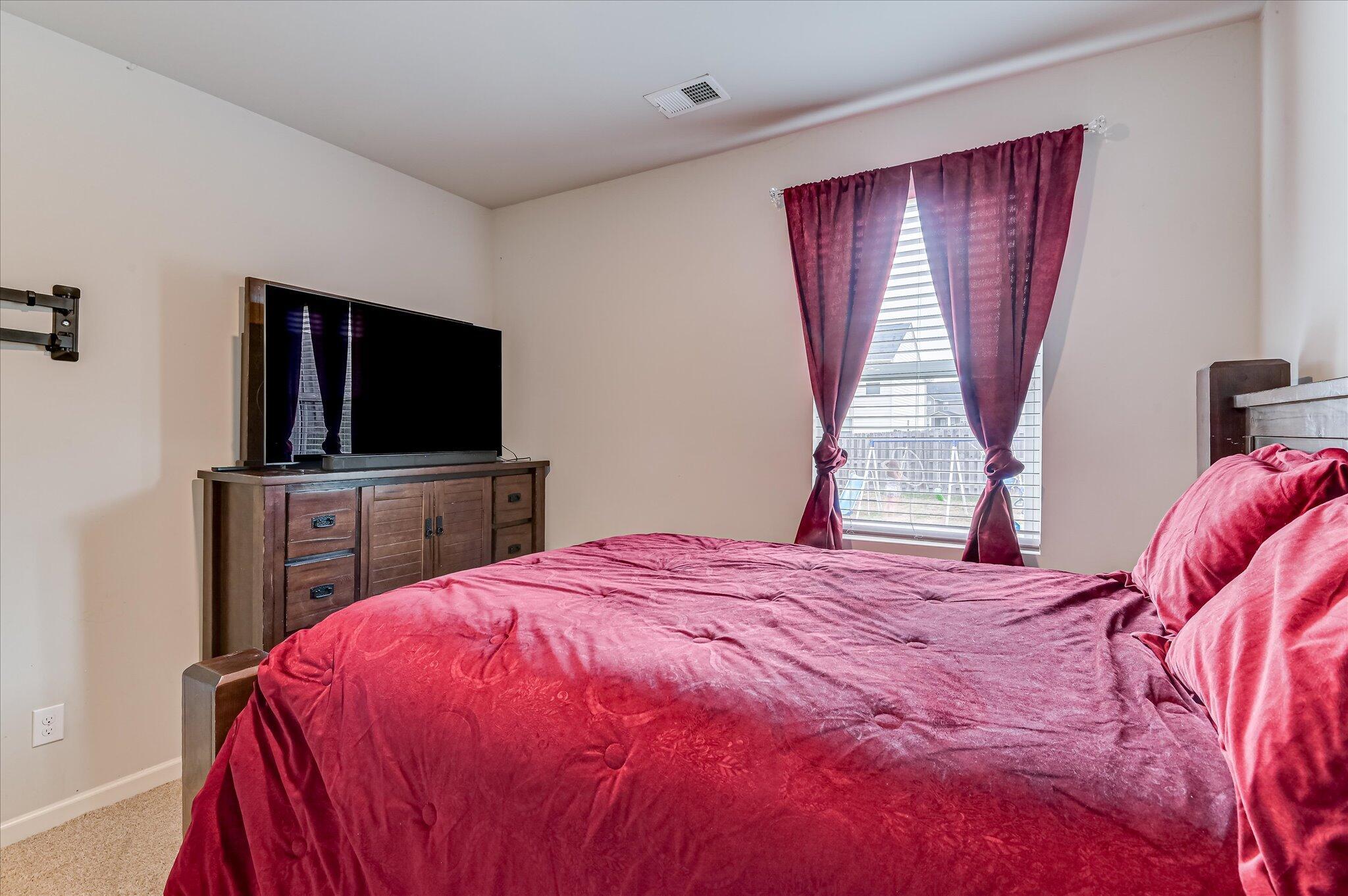 3052 Pepperhill Drive Property Photo 19