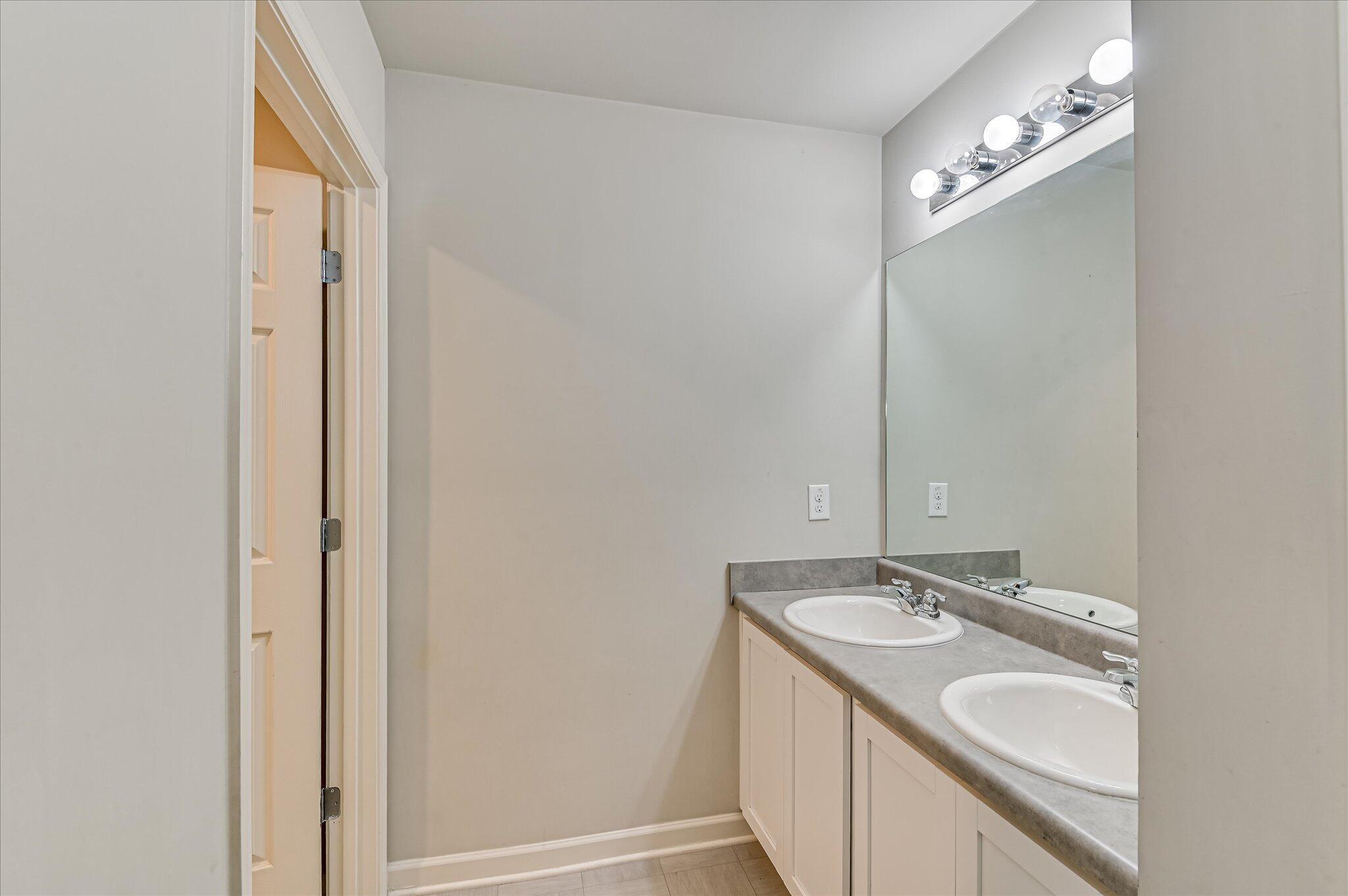 3052 Pepperhill Drive Property Photo 31