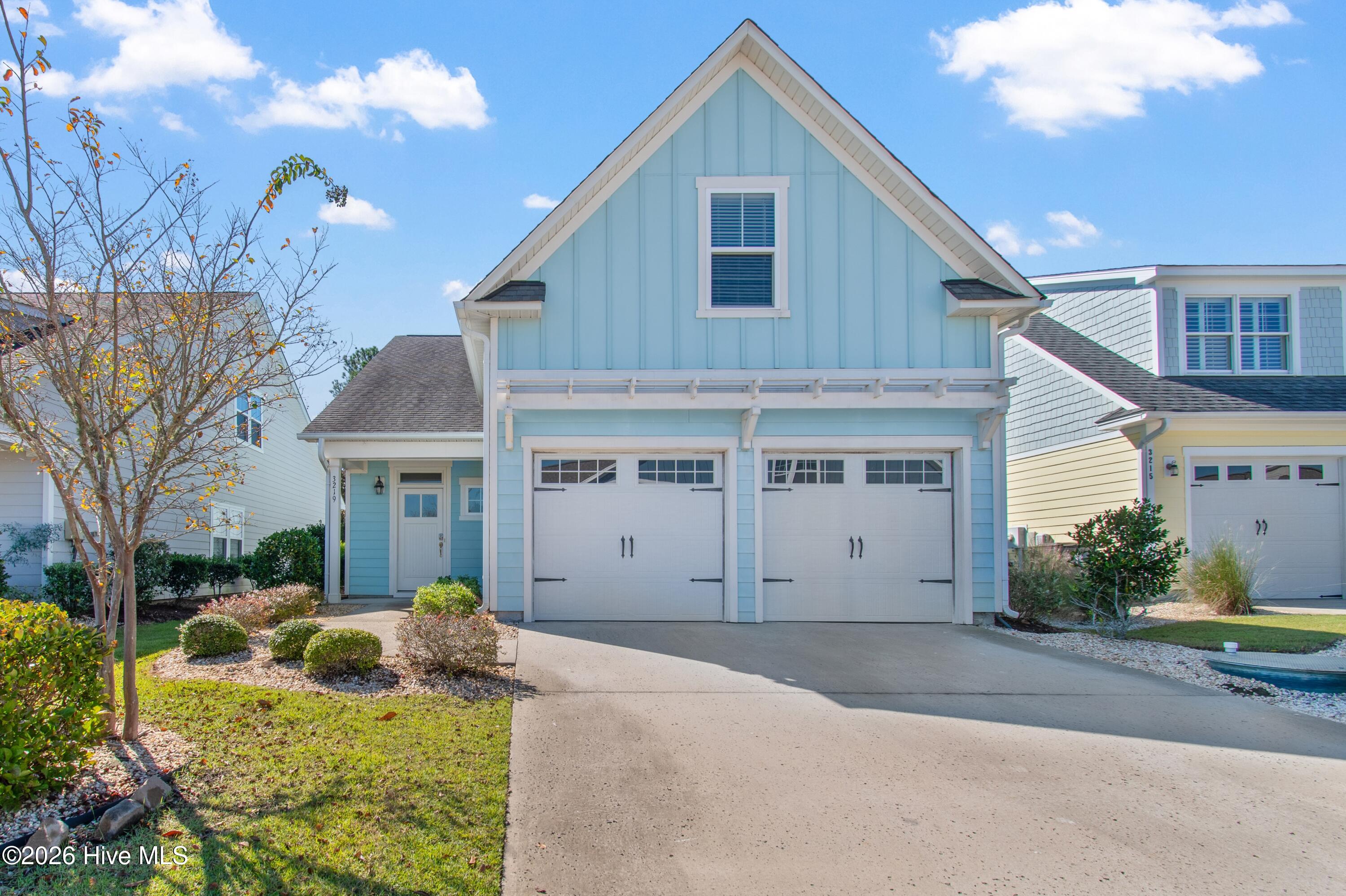 3219 Bay Winds Drive Property Photo 1
