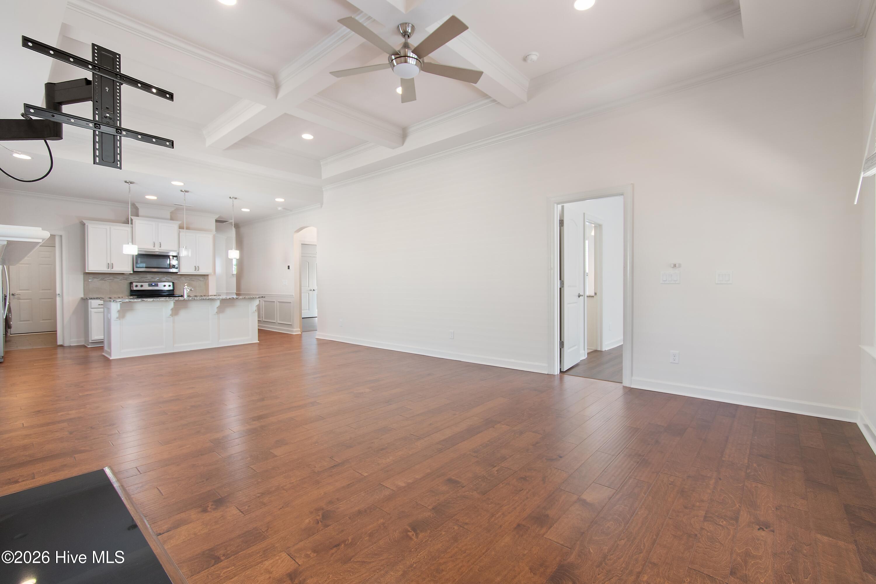 3219 Bay Winds Drive Property Photo 14