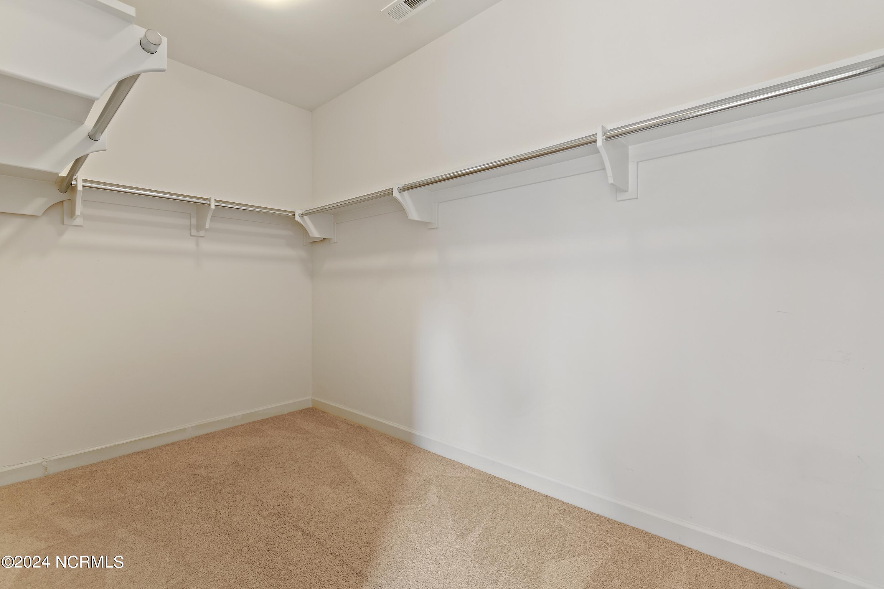 3219 Bay Winds Drive Property Photo 15