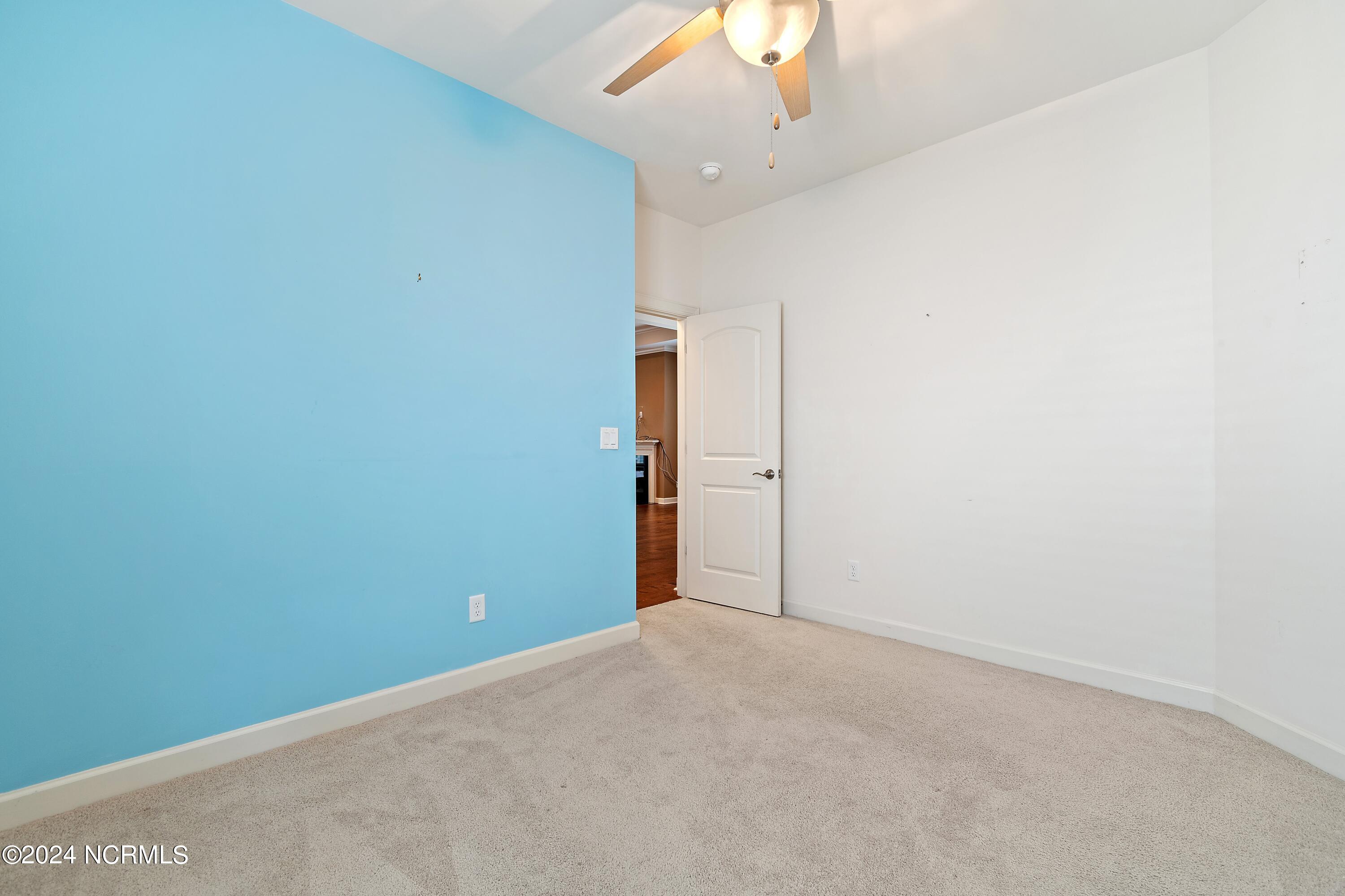 3219 Bay Winds Drive Property Photo 18