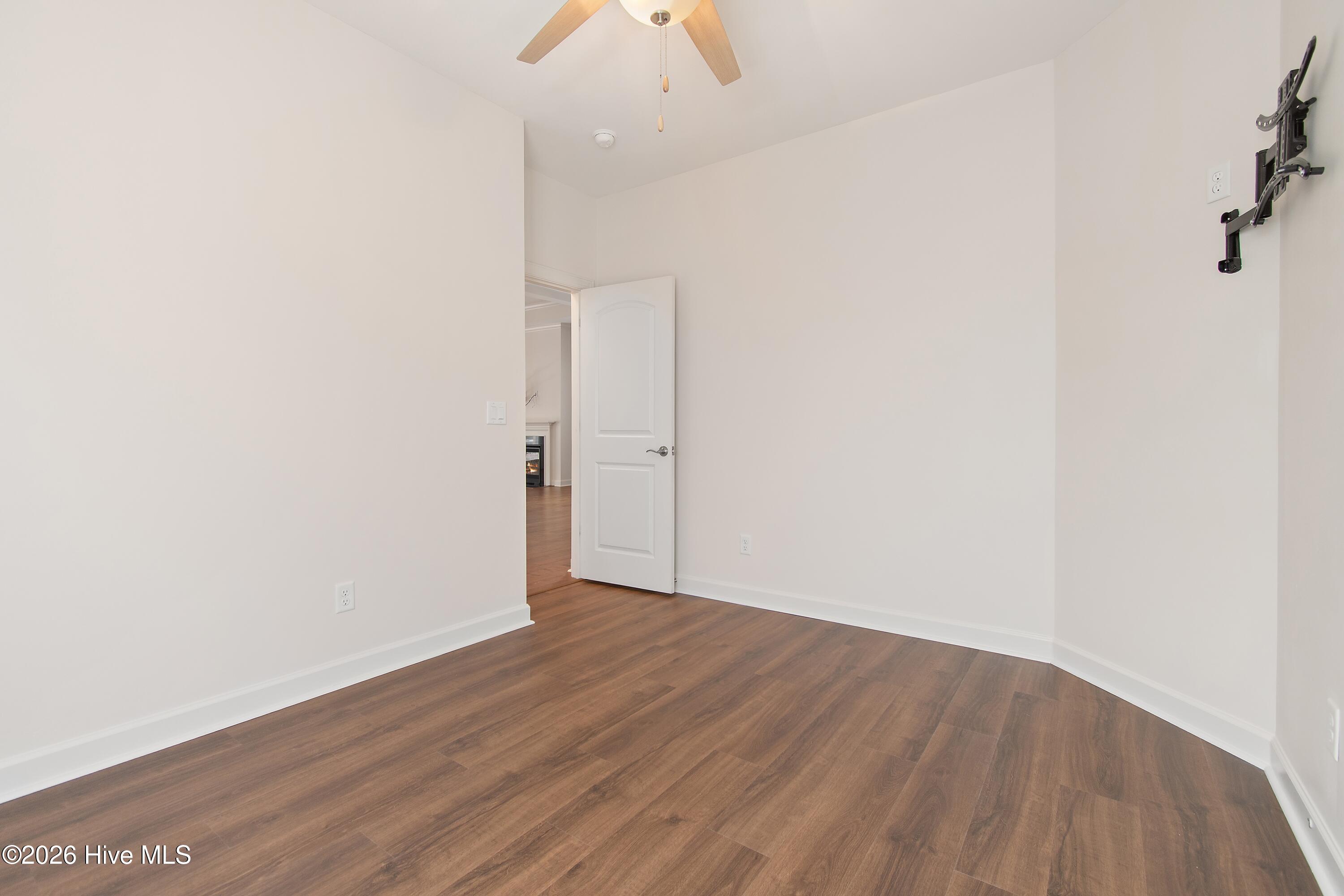 3219 Bay Winds Drive Property Photo 22