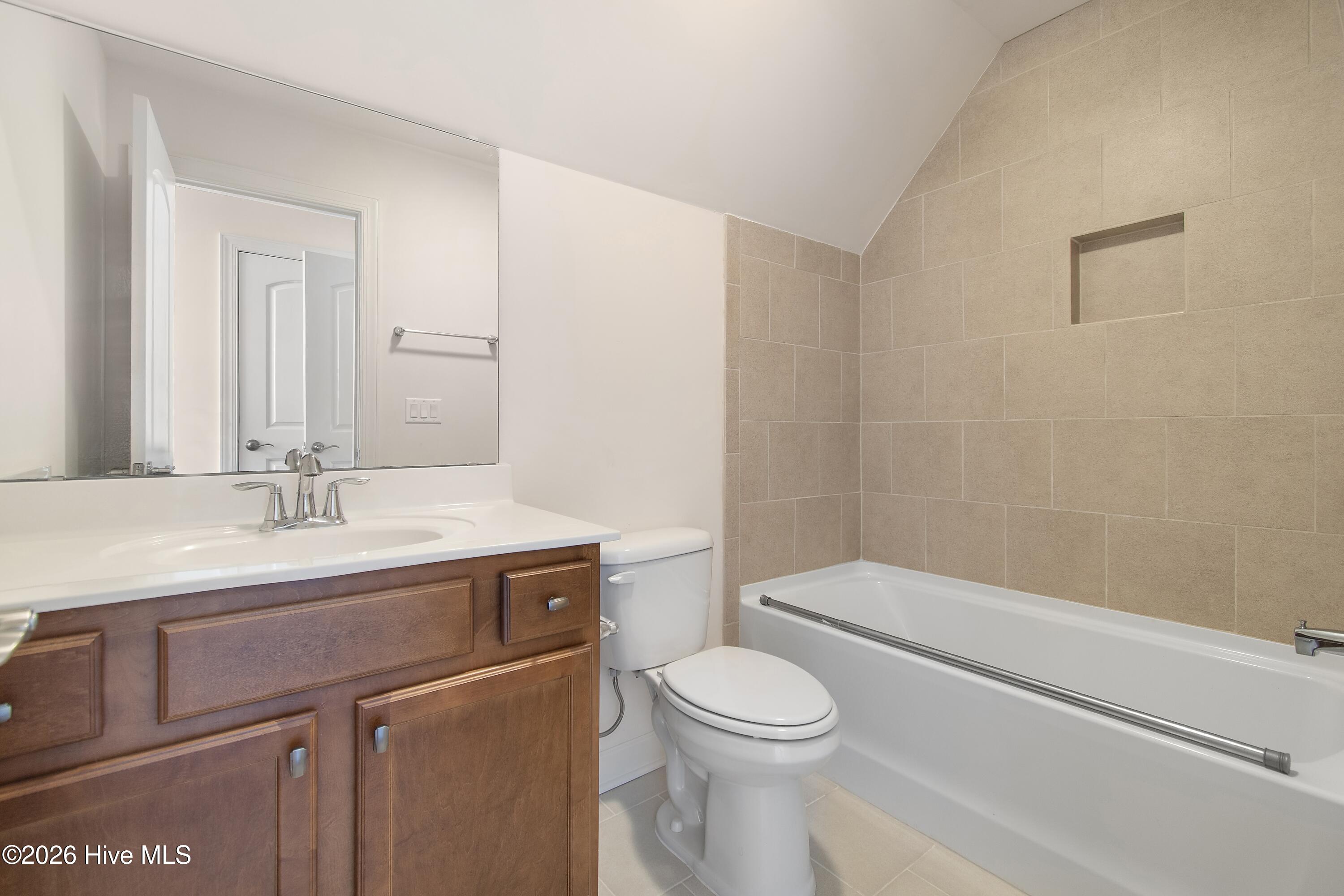 3219 Bay Winds Drive Property Photo 23