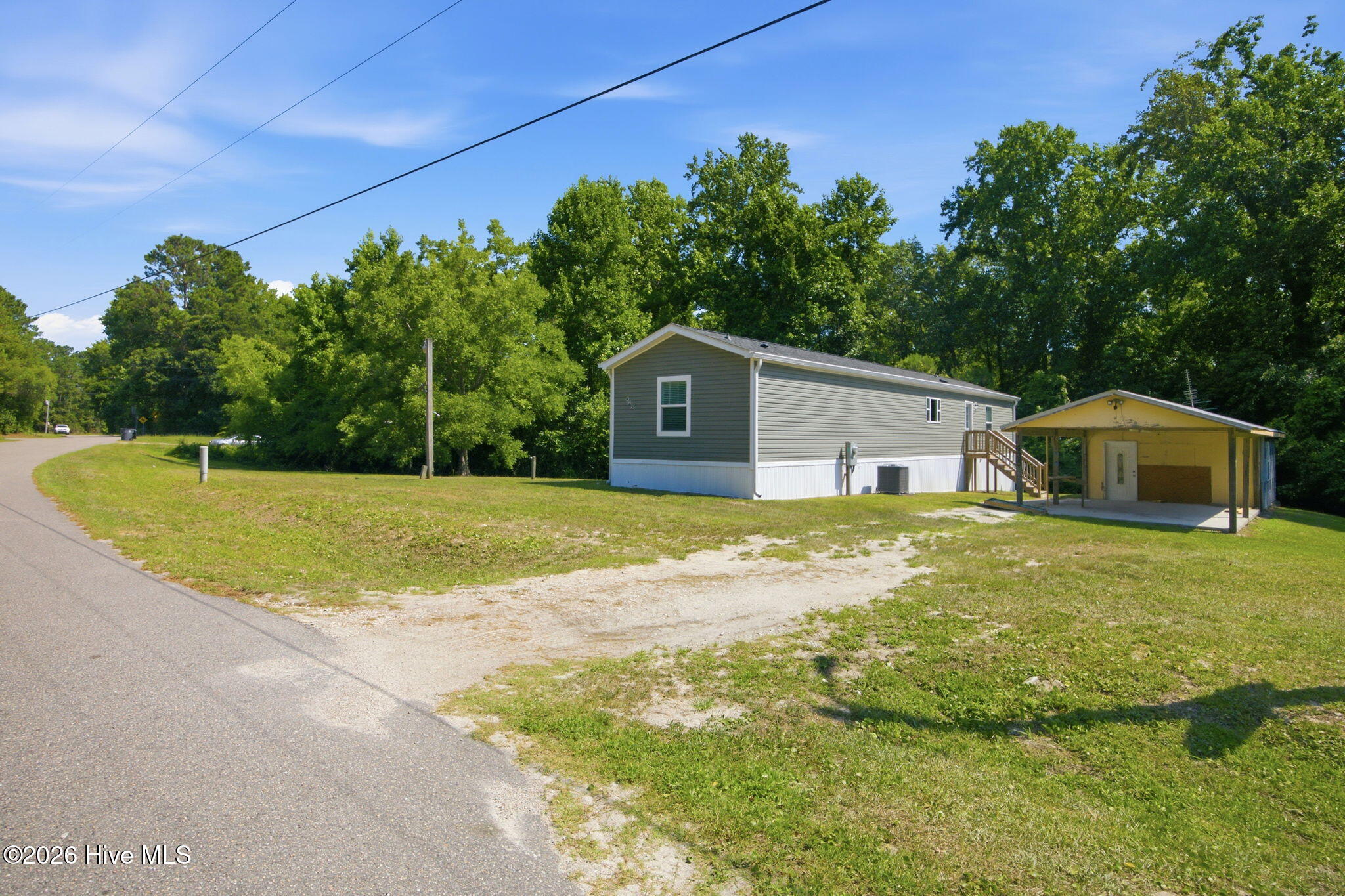 425 Beckys Creek Road Property Photo 3