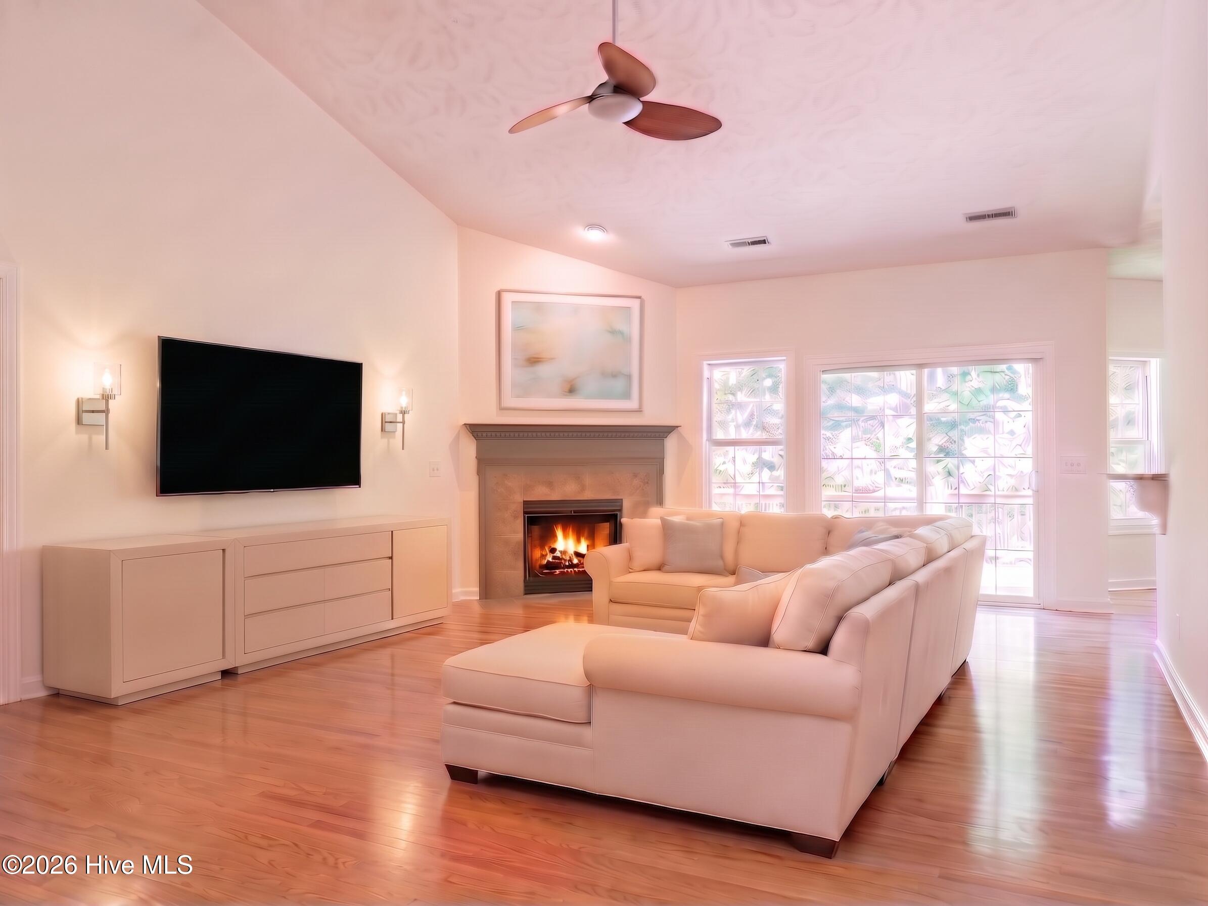 4 Carson Way Property Photo 2