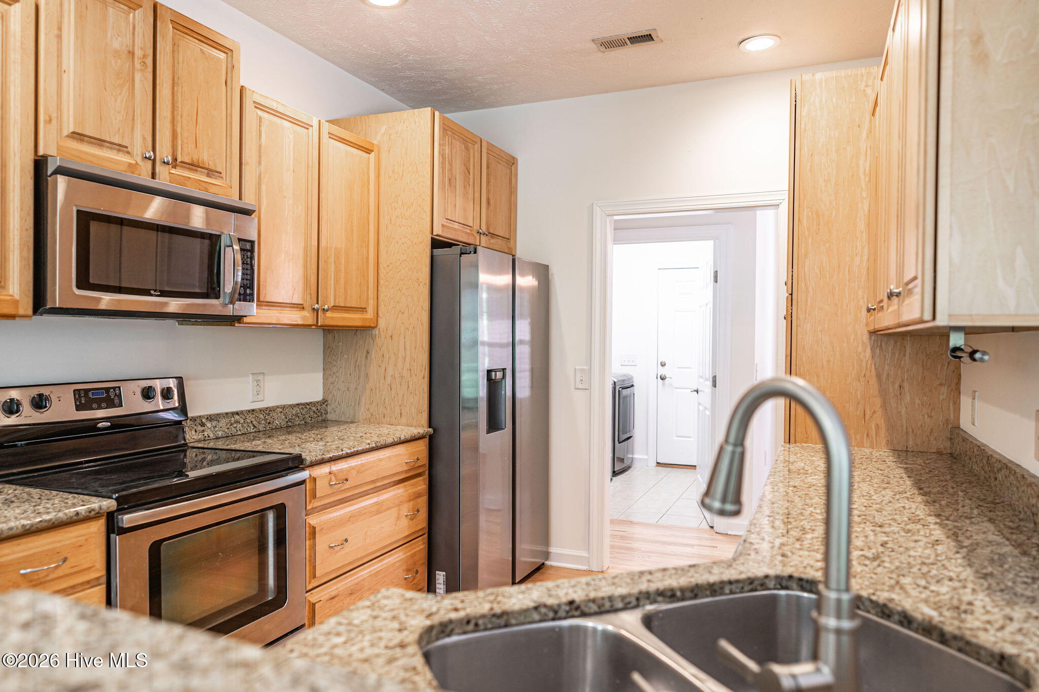 4 Carson Way Property Photo 9