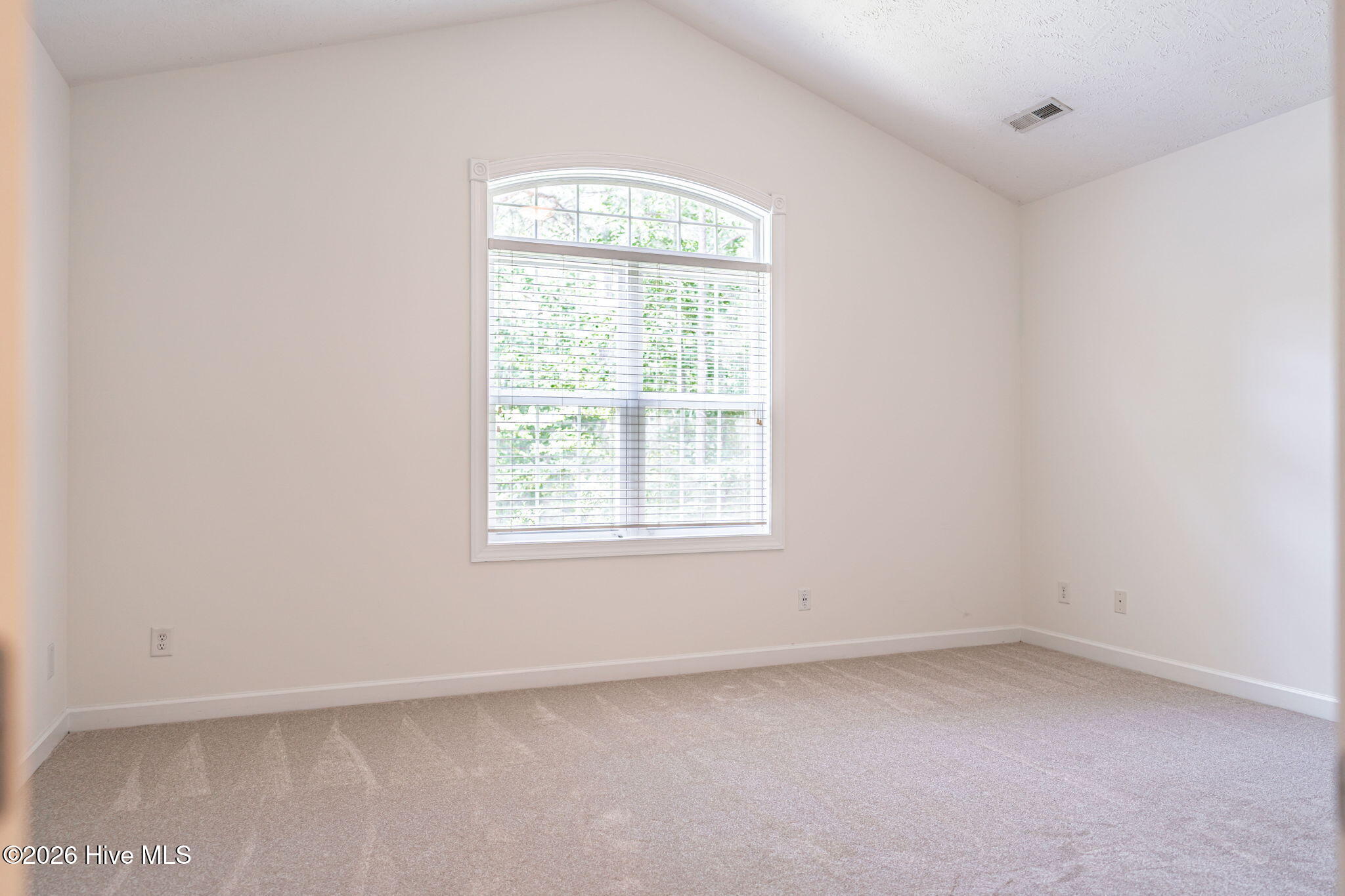 4 Carson Way Property Photo 22